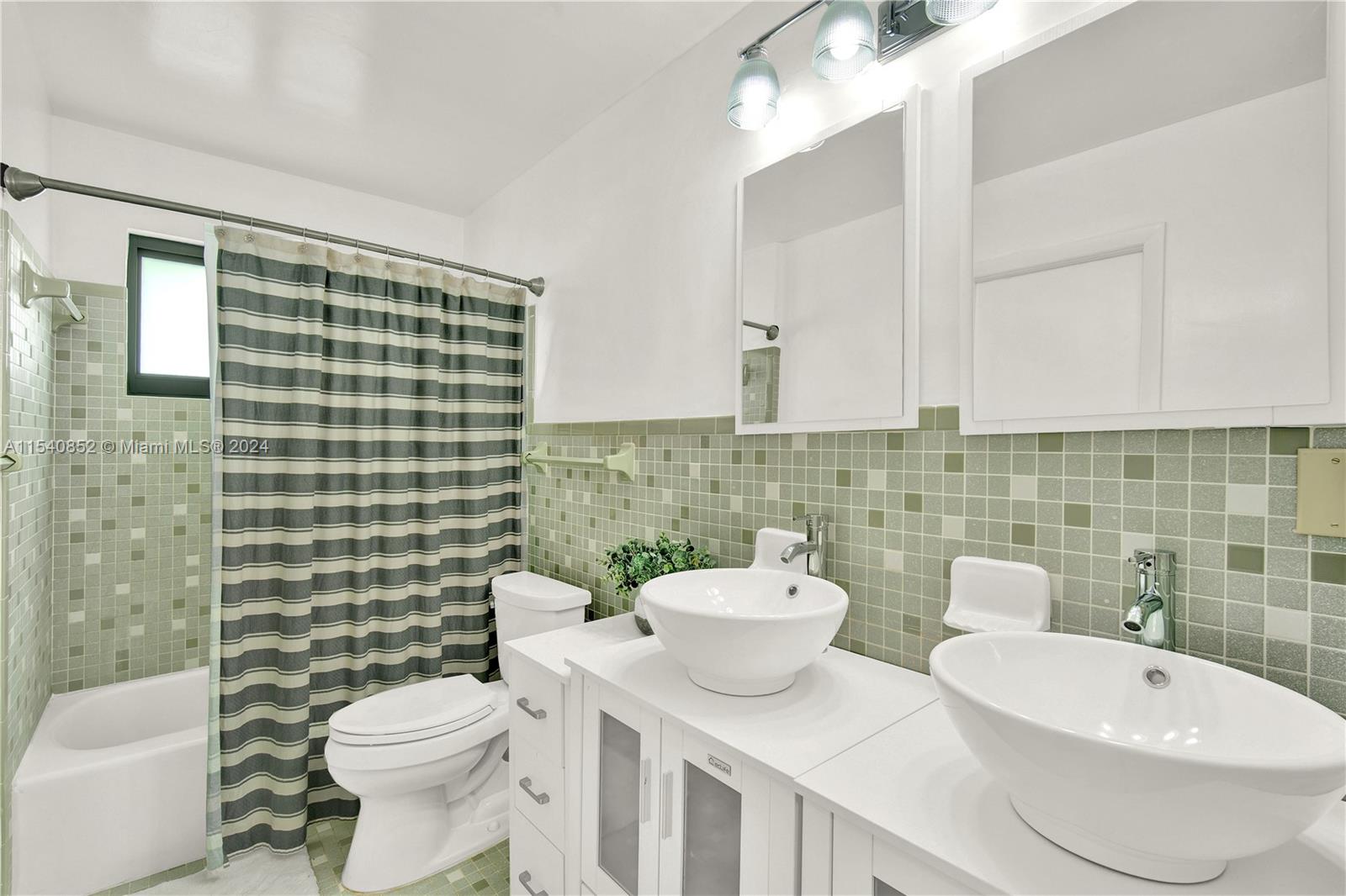 18295 SW 294th St, Homestead, Florida 33030, 3 Bedrooms Bedrooms, ,2 BathroomsBathrooms,Residential,For Sale,18295 SW 294th St,A11540852