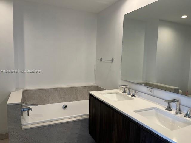488 NE 18th St 517, Miami, Florida 33132, 2 Bedrooms Bedrooms, ,2 BathroomsBathrooms,Residentiallease,For Rent,488 NE 18th St 517,A11540984