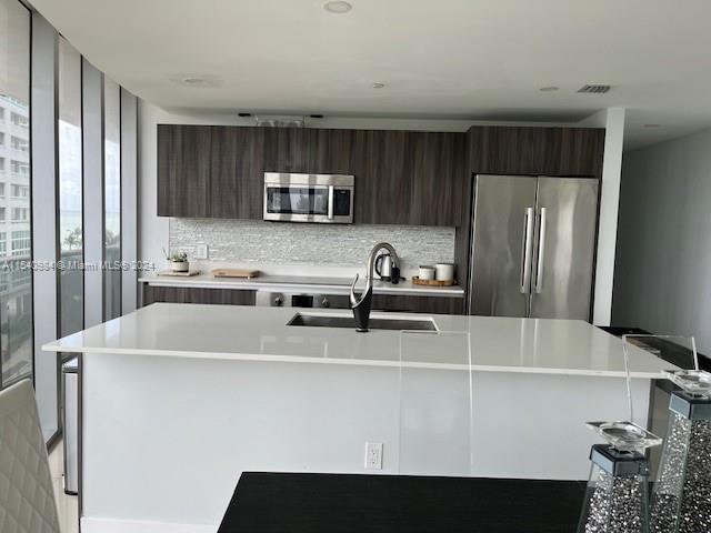 488 NE 18th St 517, Miami, Florida 33132, 2 Bedrooms Bedrooms, ,2 BathroomsBathrooms,Residentiallease,For Rent,488 NE 18th St 517,A11540984