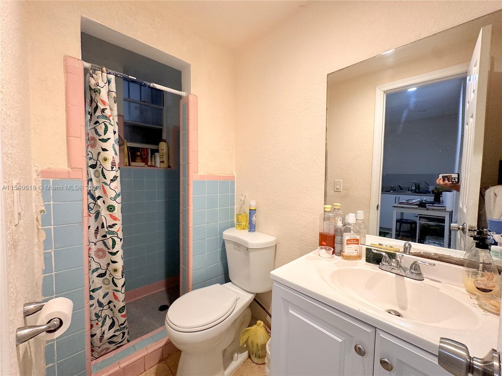 3425 SW 13th St, Miami, Florida 33145, 4 Bedrooms Bedrooms, ,2 BathroomsBathrooms,Residential,For Sale,3425 SW 13th St,A11540618