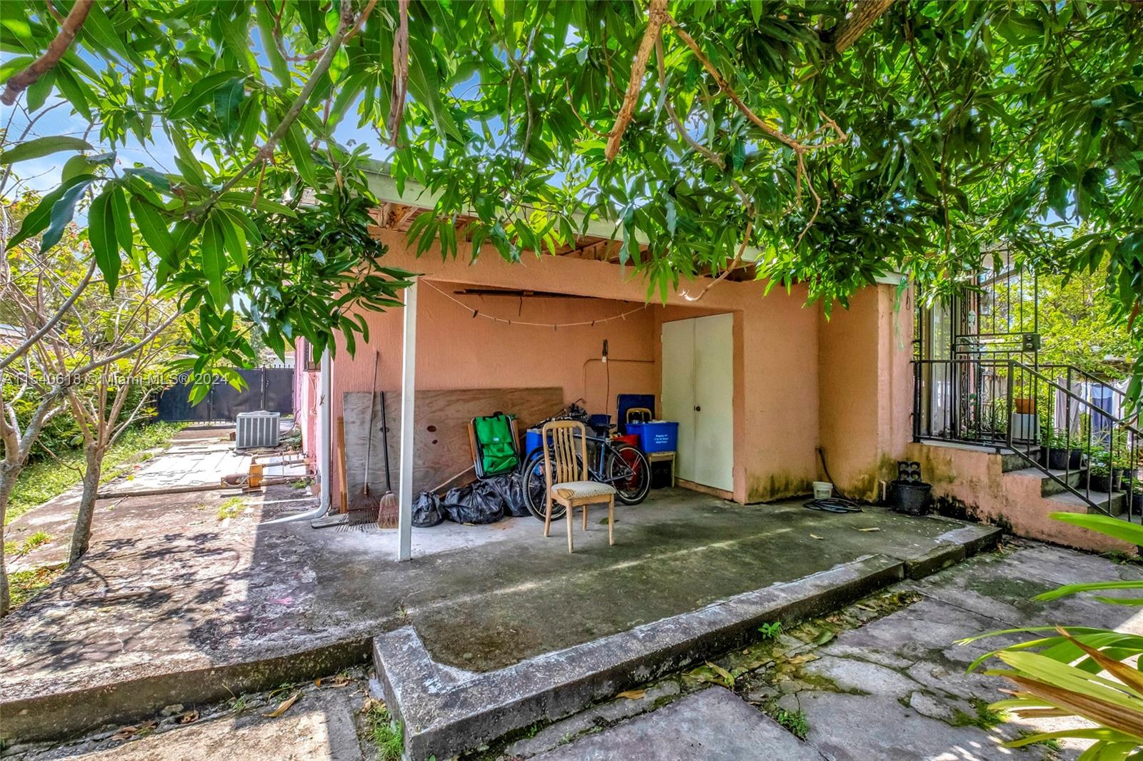 3425 SW 13th St, Miami, Florida 33145, 4 Bedrooms Bedrooms, ,2 BathroomsBathrooms,Residential,For Sale,3425 SW 13th St,A11540618