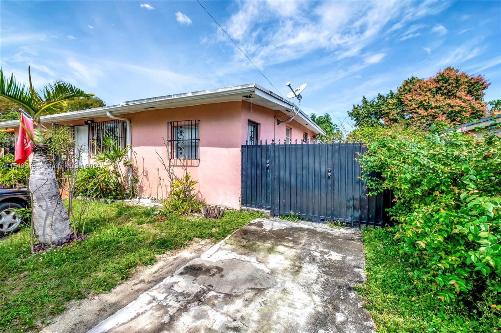 3425 SW 13th St, Miami, Florida 33145, 4 Bedrooms Bedrooms, ,2 BathroomsBathrooms,Residential,For Sale,3425 SW 13th St,A11540618