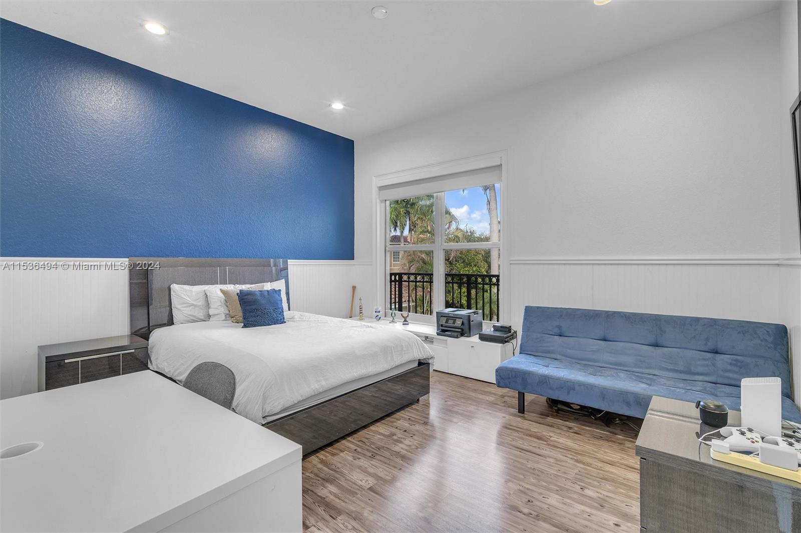 928 Captiva Dr, Hollywood, Florida 33019, 5 Bedrooms Bedrooms, ,4 BathroomsBathrooms,Residential,For Sale,928 Captiva Dr,A11536494