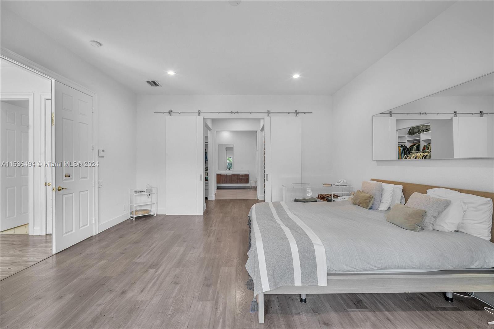 928 Captiva Dr, Hollywood, Florida 33019, 5 Bedrooms Bedrooms, ,4 BathroomsBathrooms,Residential,For Sale,928 Captiva Dr,A11536494