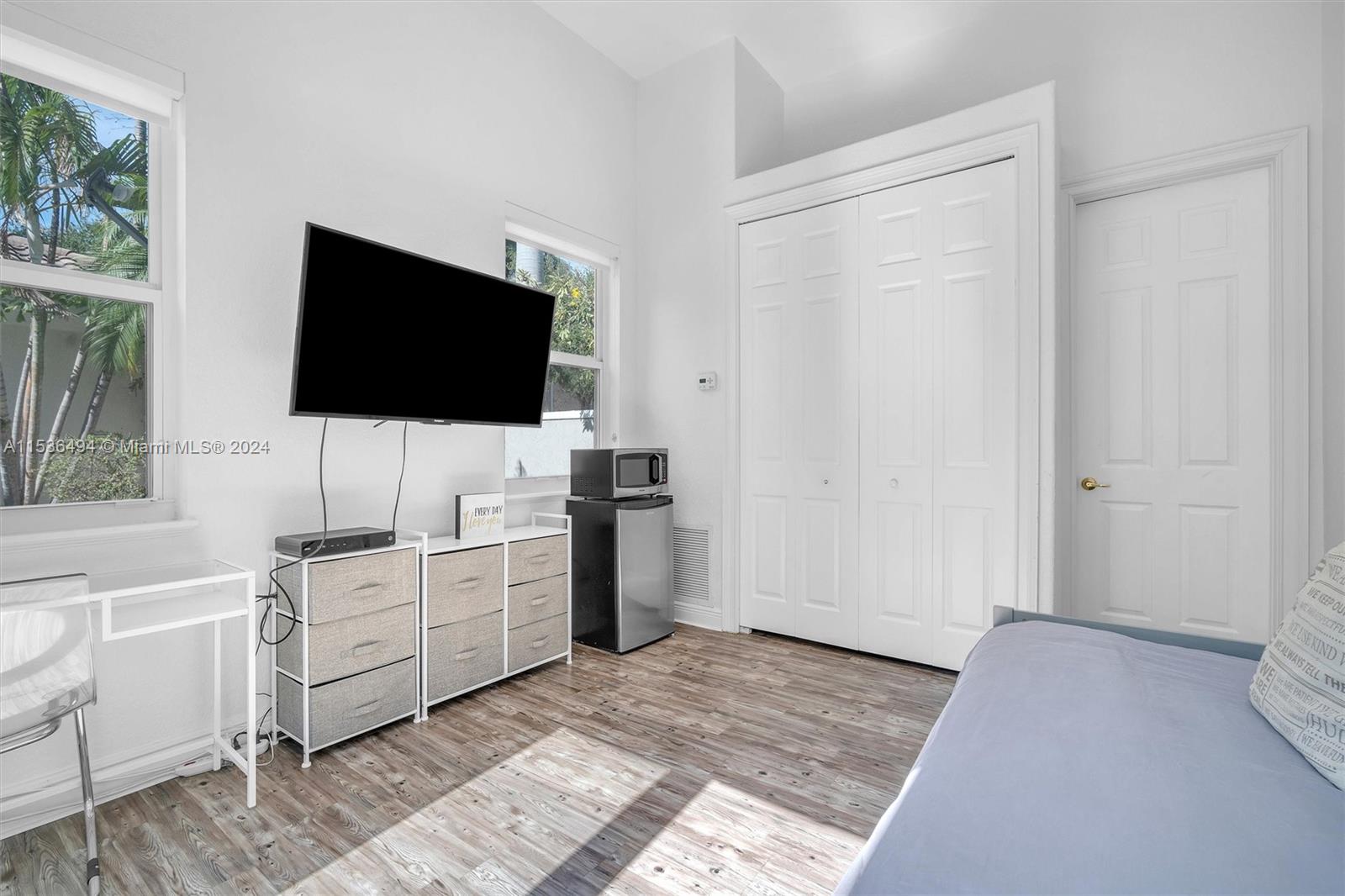 928 Captiva Dr, Hollywood, Florida 33019, 5 Bedrooms Bedrooms, ,4 BathroomsBathrooms,Residential,For Sale,928 Captiva Dr,A11536494