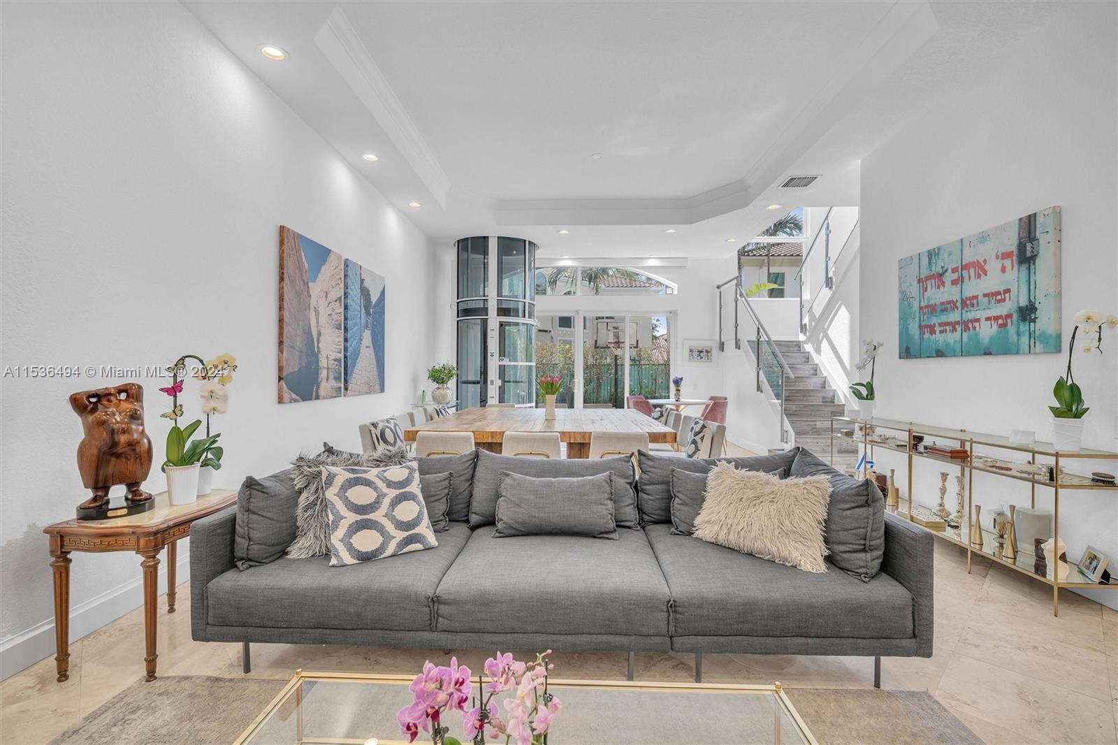 928 Captiva Dr, Hollywood, Florida 33019, 5 Bedrooms Bedrooms, ,4 BathroomsBathrooms,Residential,For Sale,928 Captiva Dr,A11536494