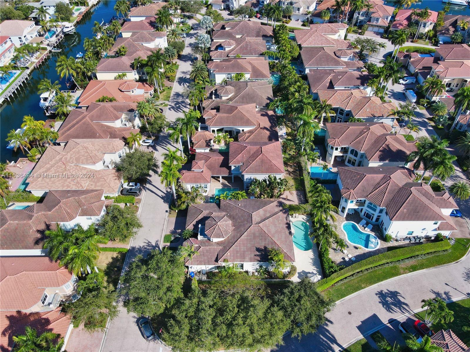 928 Captiva Dr, Hollywood, Florida 33019, 5 Bedrooms Bedrooms, ,4 BathroomsBathrooms,Residential,For Sale,928 Captiva Dr,A11536494