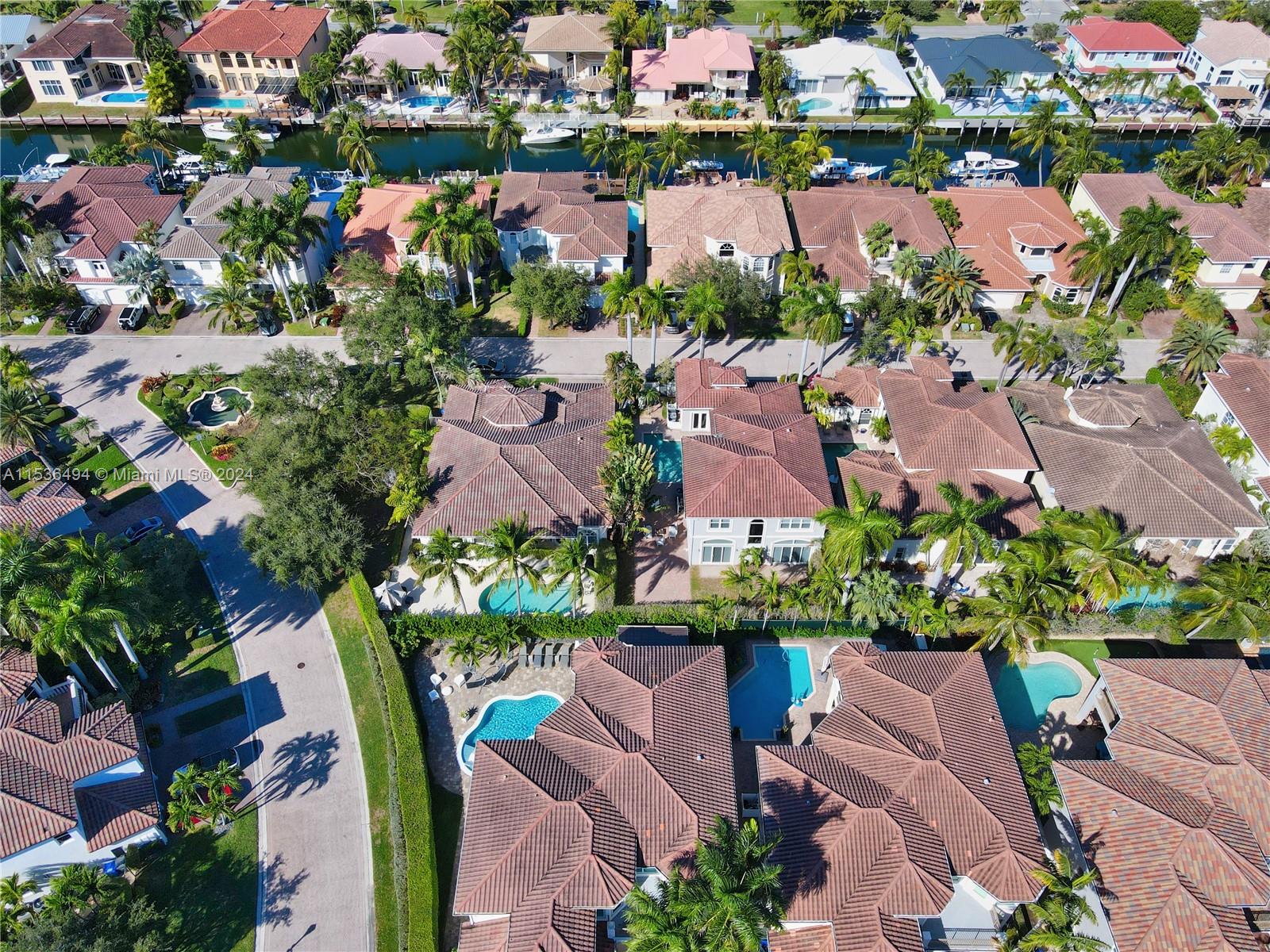 928 Captiva Dr, Hollywood, Florida 33019, 5 Bedrooms Bedrooms, ,4 BathroomsBathrooms,Residential,For Sale,928 Captiva Dr,A11536494