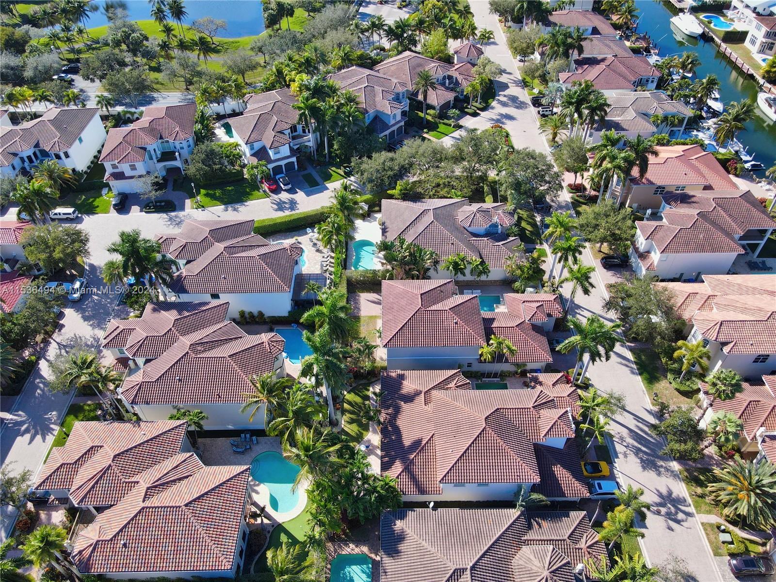 928 Captiva Dr, Hollywood, Florida 33019, 5 Bedrooms Bedrooms, ,4 BathroomsBathrooms,Residential,For Sale,928 Captiva Dr,A11536494