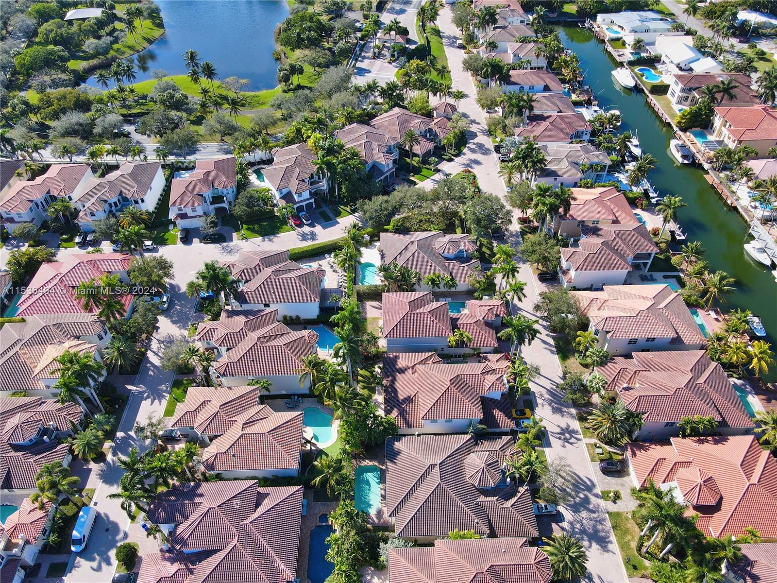 928 Captiva Dr, Hollywood, Florida 33019, 5 Bedrooms Bedrooms, ,4 BathroomsBathrooms,Residential,For Sale,928 Captiva Dr,A11536494