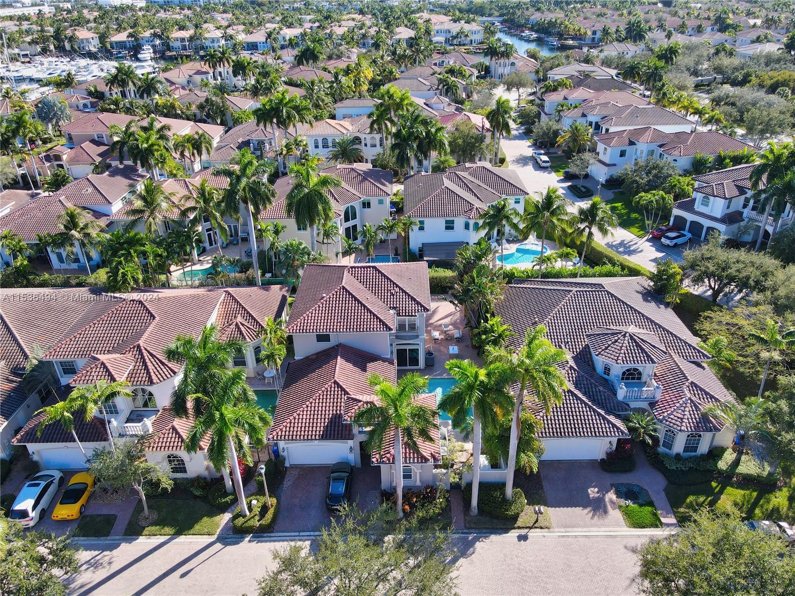 928 Captiva Dr, Hollywood, Florida 33019, 5 Bedrooms Bedrooms, ,4 BathroomsBathrooms,Residential,For Sale,928 Captiva Dr,A11536494