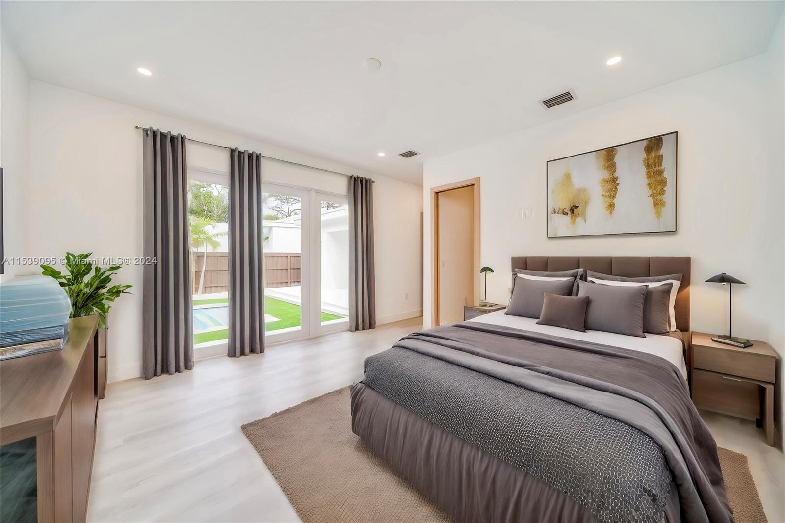 8990 N Miami Ave, El Portal, Florida 33150, 4 Bedrooms Bedrooms, ,4 BathroomsBathrooms,Residential,For Sale,8990 N Miami Ave,A11539095