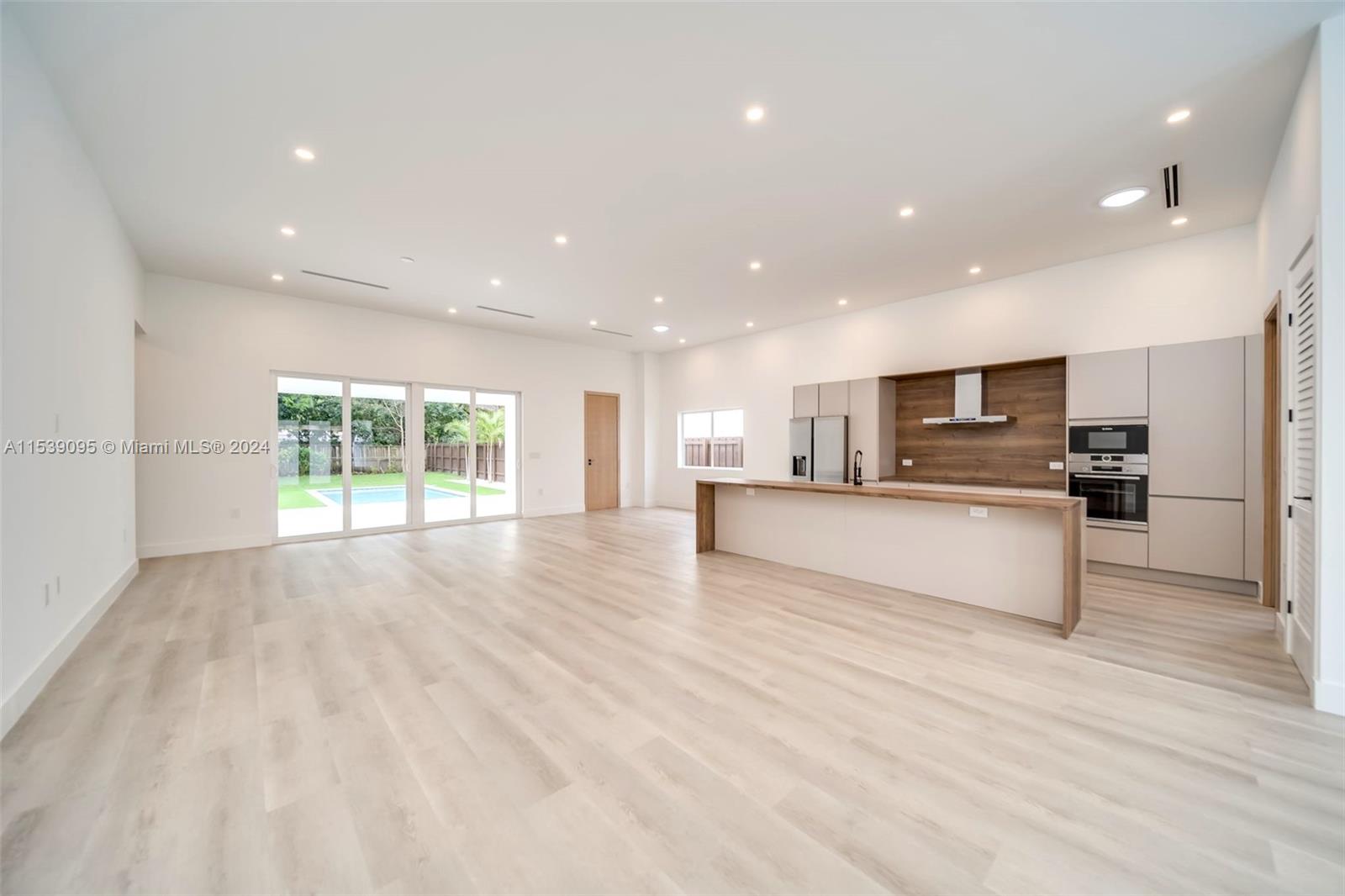 8990 N Miami Ave, El Portal, Florida 33150, 4 Bedrooms Bedrooms, ,4 BathroomsBathrooms,Residential,For Sale,8990 N Miami Ave,A11539095