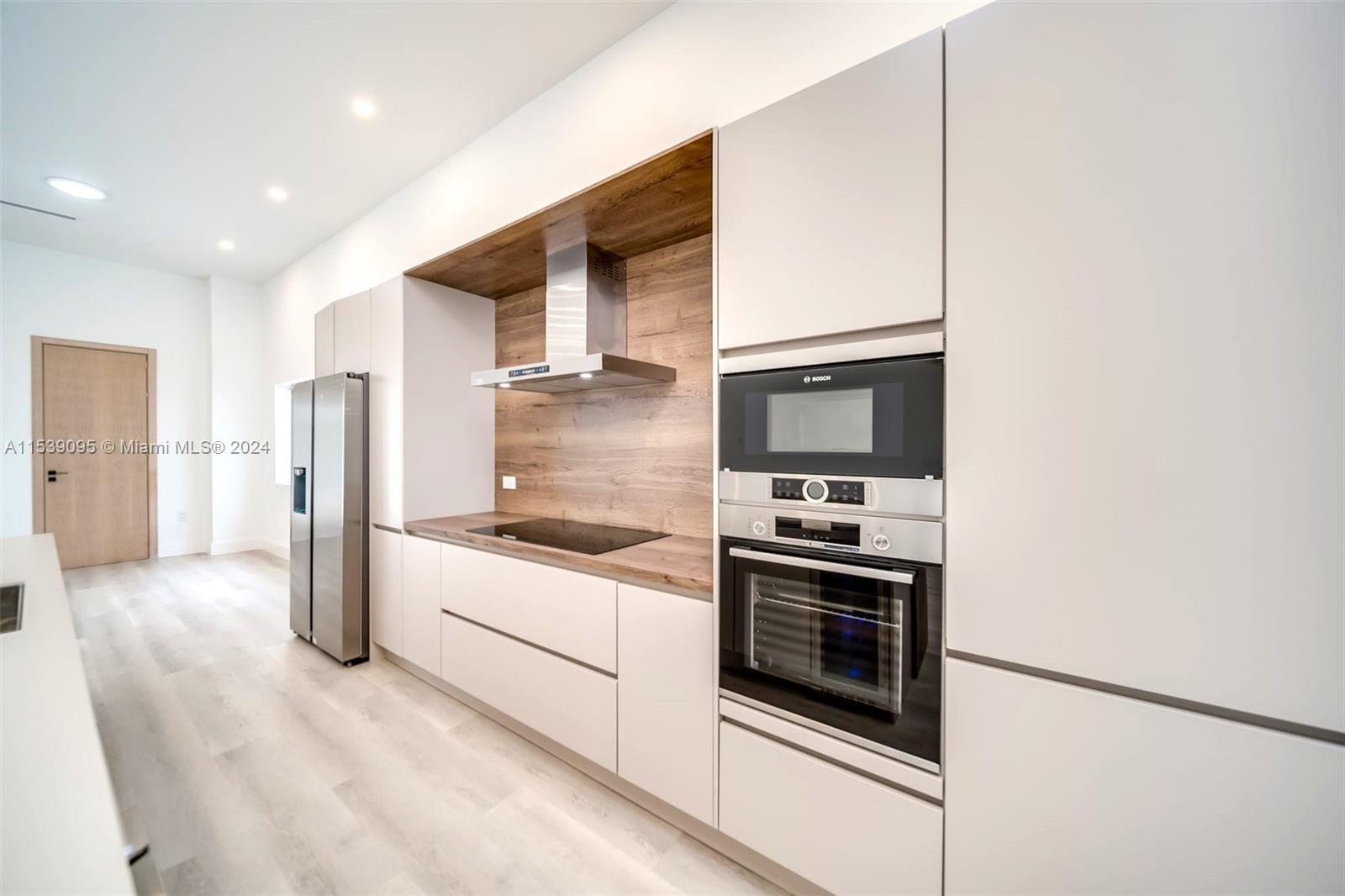 8990 N Miami Ave, El Portal, Florida 33150, 4 Bedrooms Bedrooms, ,4 BathroomsBathrooms,Residential,For Sale,8990 N Miami Ave,A11539095