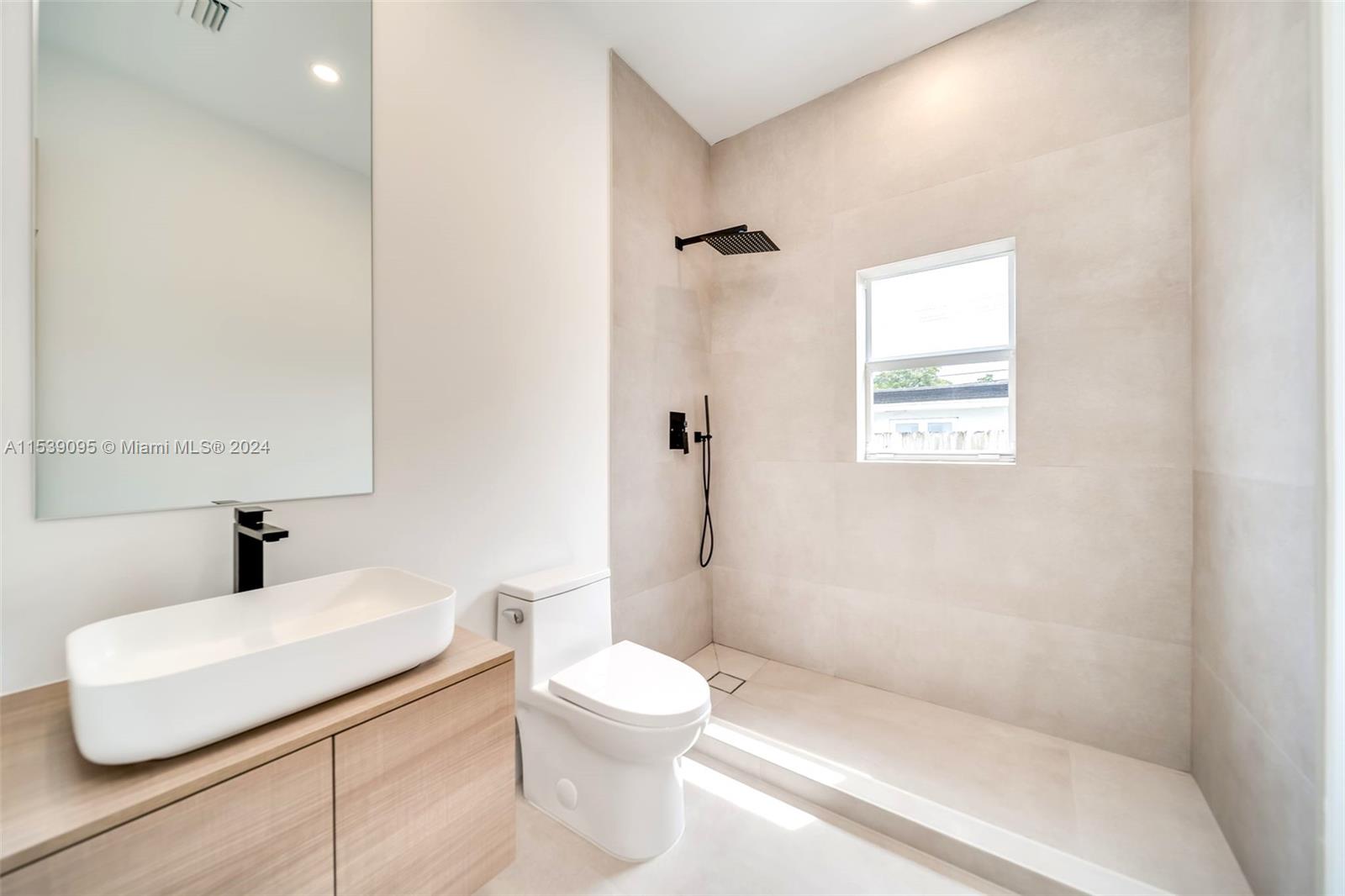 8990 N Miami Ave, El Portal, Florida 33150, 4 Bedrooms Bedrooms, ,4 BathroomsBathrooms,Residential,For Sale,8990 N Miami Ave,A11539095