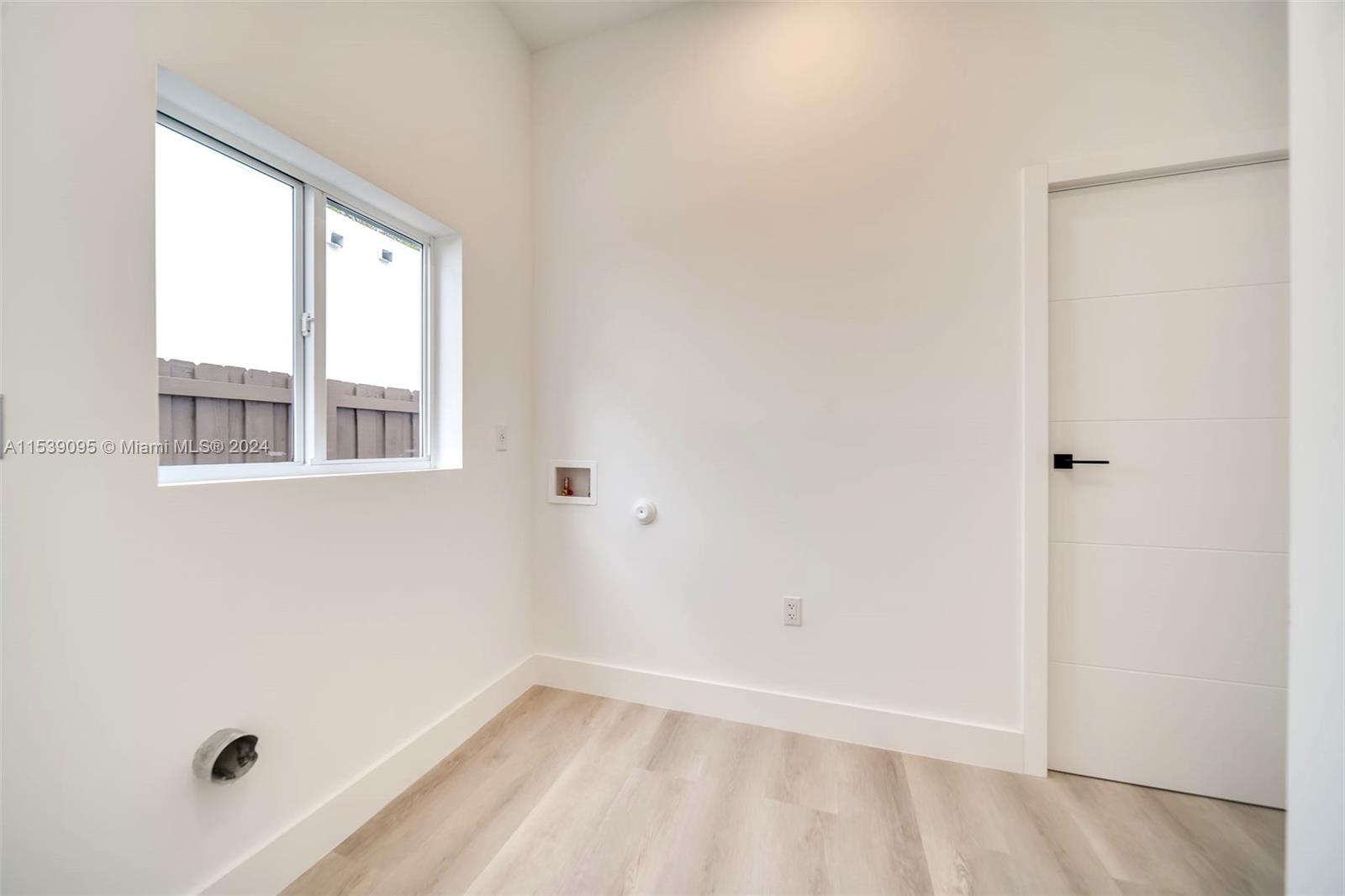 8990 N Miami Ave, El Portal, Florida 33150, 4 Bedrooms Bedrooms, ,4 BathroomsBathrooms,Residential,For Sale,8990 N Miami Ave,A11539095