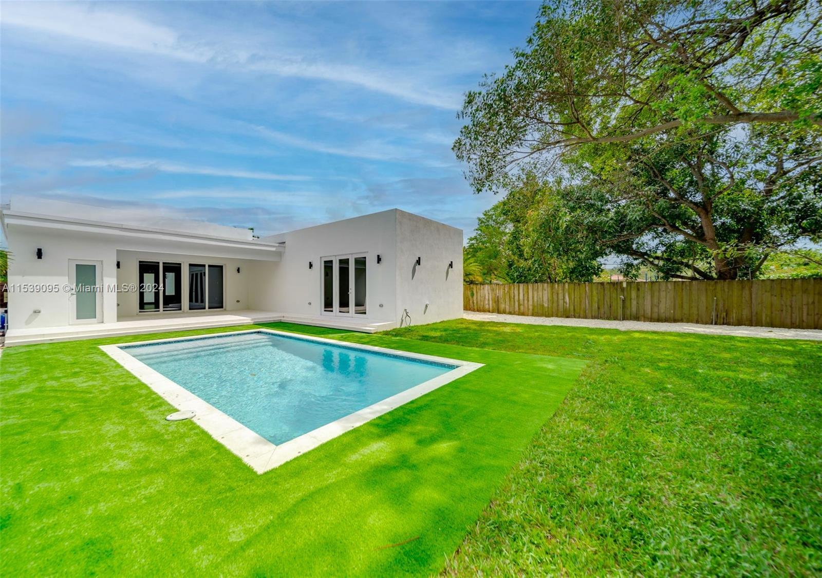 8990 N Miami Ave, El Portal, Florida 33150, 4 Bedrooms Bedrooms, ,4 BathroomsBathrooms,Residential,For Sale,8990 N Miami Ave,A11539095