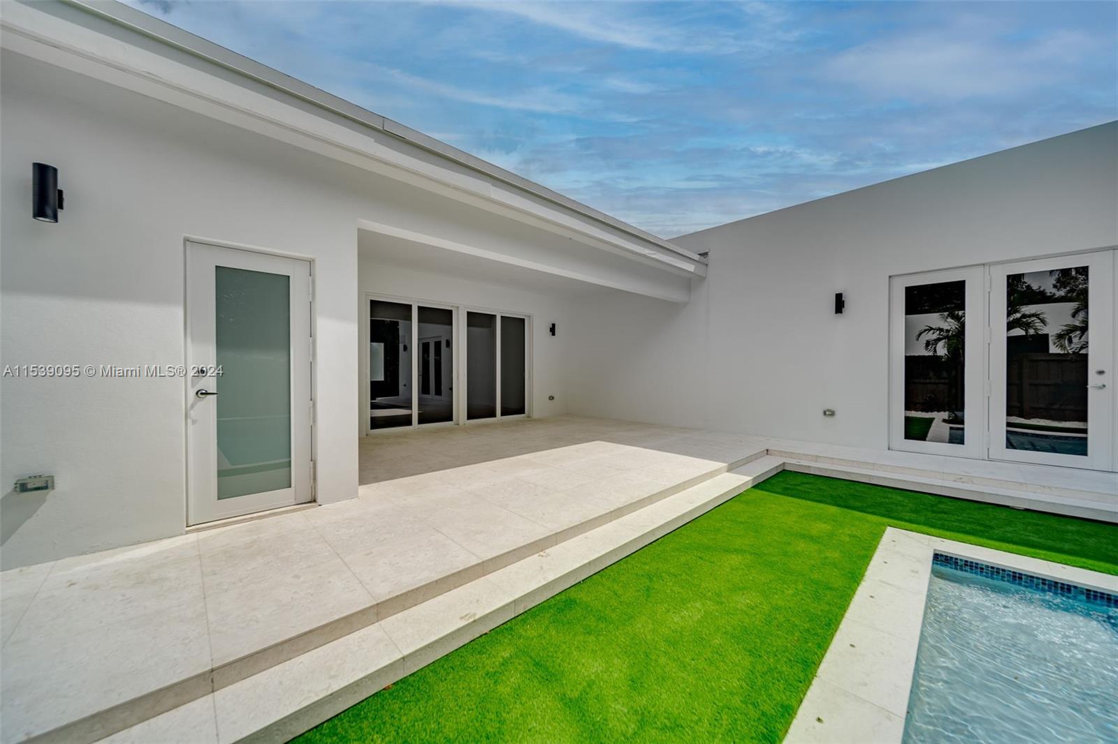 8990 N Miami Ave, El Portal, Florida 33150, 4 Bedrooms Bedrooms, ,4 BathroomsBathrooms,Residential,For Sale,8990 N Miami Ave,A11539095