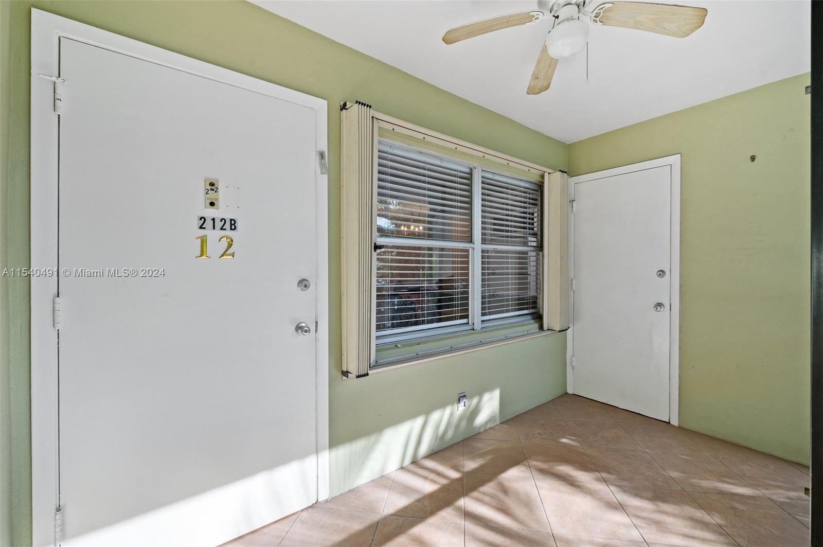 1425 Arthur St 212B, Hollywood, Florida 33020, 1 Bedroom Bedrooms, ,1 BathroomBathrooms,Residential,For Sale,1425 Arthur St 212B,A11540491