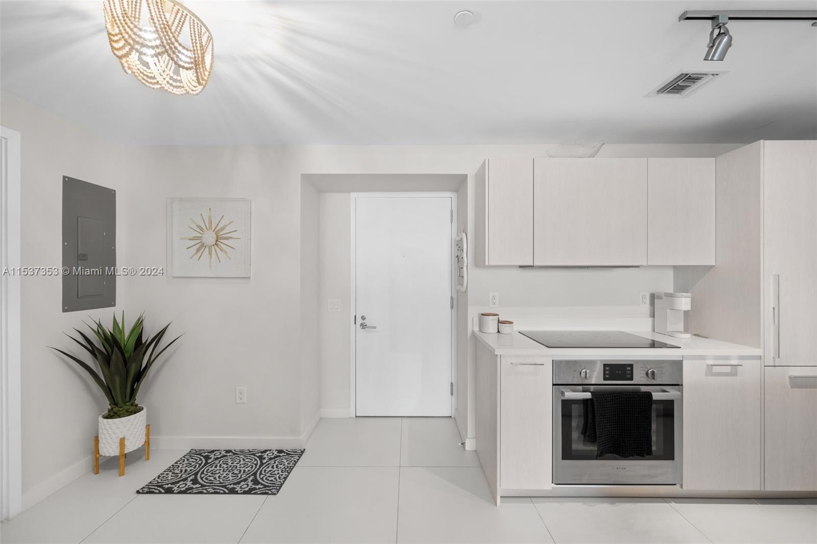 501 NE 31st St 1503, Miami, Florida 33137, 1 Bedroom Bedrooms, ,1 BathroomBathrooms,Residentiallease,For Rent,501 NE 31st St 1503,A11537353