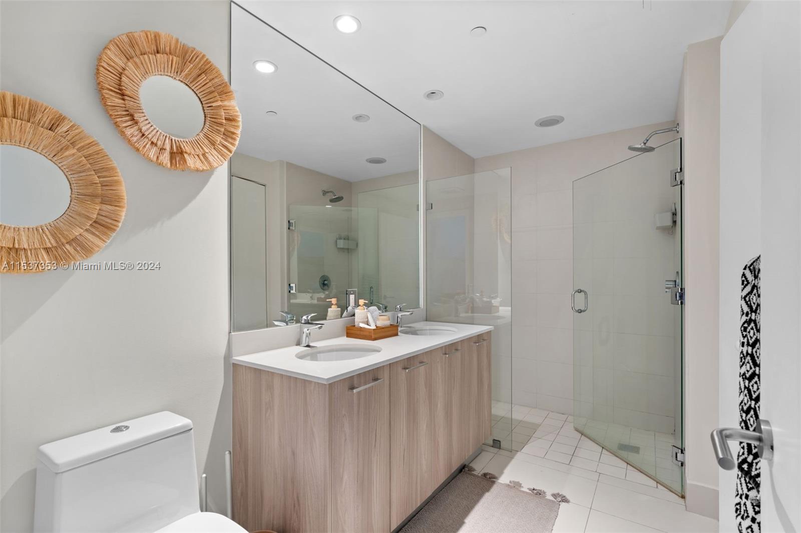 501 NE 31st St 1503, Miami, Florida 33137, 1 Bedroom Bedrooms, ,1 BathroomBathrooms,Residentiallease,For Rent,501 NE 31st St 1503,A11537353