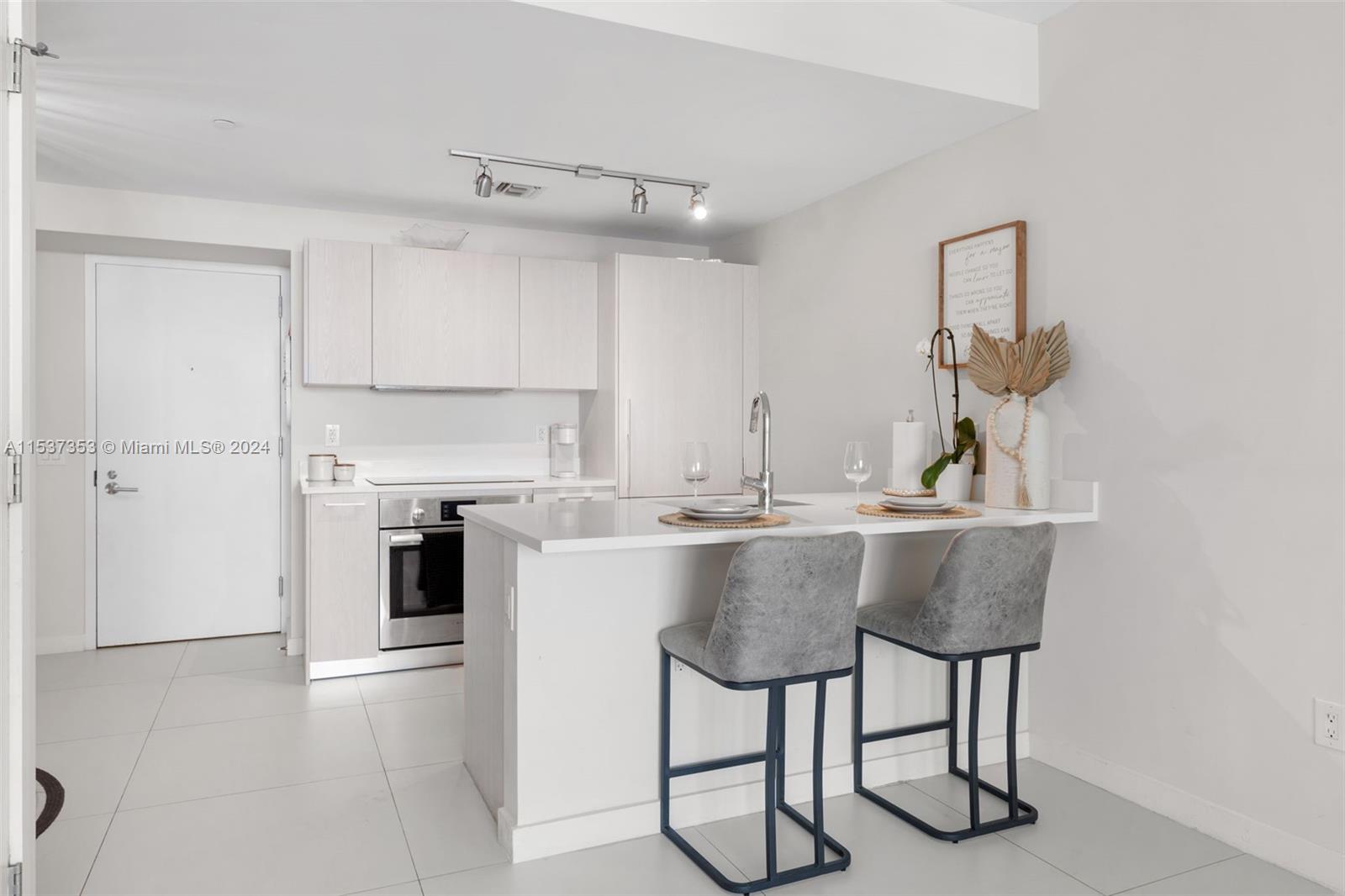 501 NE 31st St 1503, Miami, Florida 33137, 1 Bedroom Bedrooms, ,1 BathroomBathrooms,Residentiallease,For Rent,501 NE 31st St 1503,A11537353