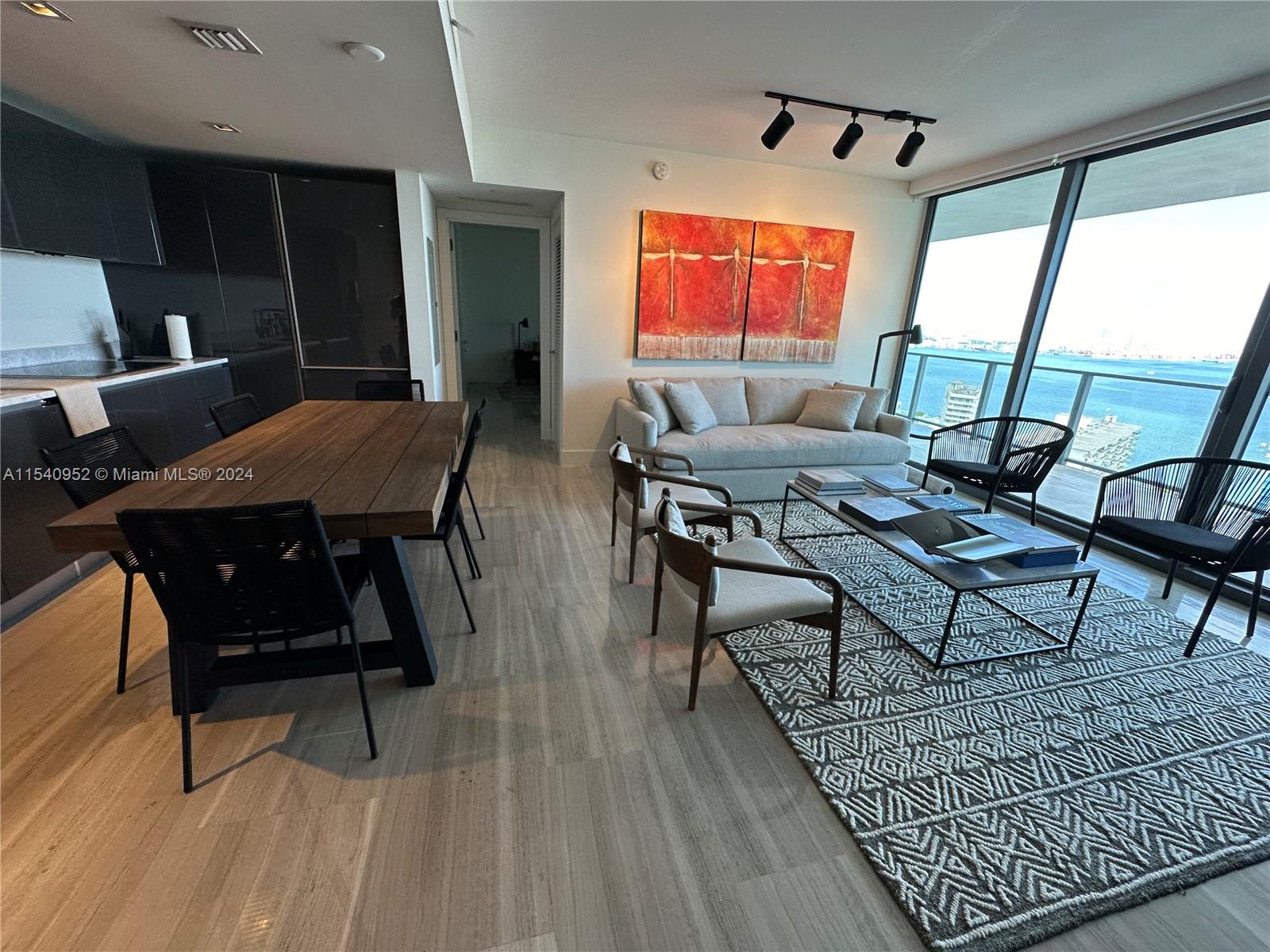 1451 Brickell Ave 2502, Miami, Florida 33131, 1 Bedroom Bedrooms, ,1 BathroomBathrooms,Residential,For Sale,1451 Brickell Ave 2502,A11540952