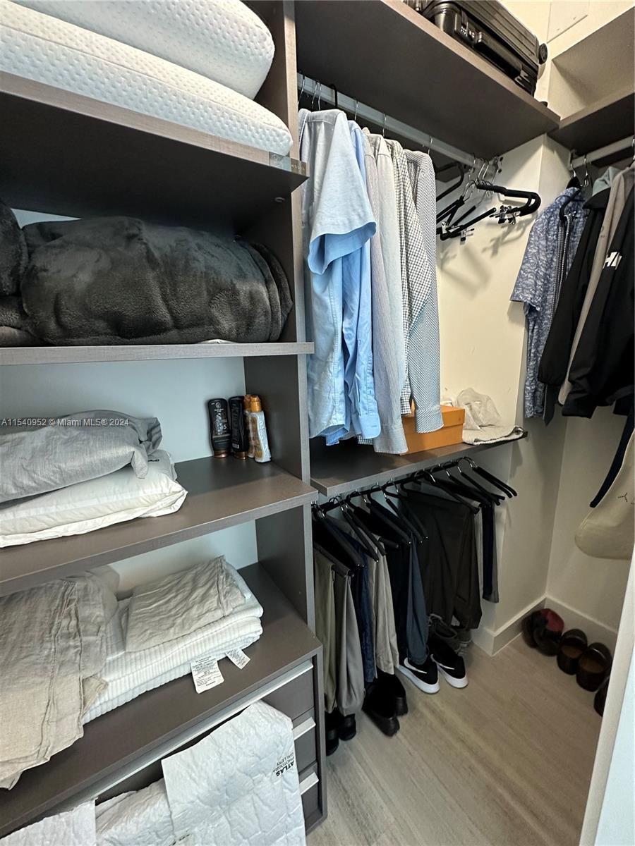 1451 Brickell Ave 2502, Miami, Florida 33131, 1 Bedroom Bedrooms, ,1 BathroomBathrooms,Residential,For Sale,1451 Brickell Ave 2502,A11540952