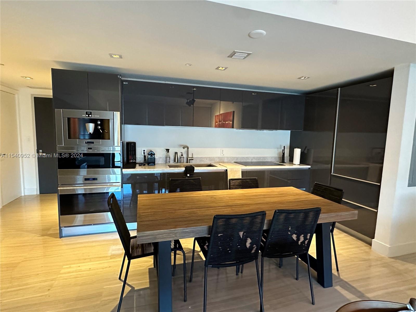1451 Brickell Ave 2502, Miami, Florida 33131, 1 Bedroom Bedrooms, ,1 BathroomBathrooms,Residential,For Sale,1451 Brickell Ave 2502,A11540952