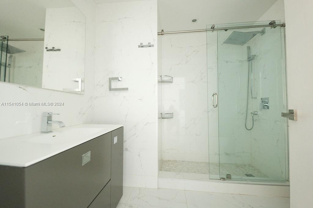 3250 NE 1st Ave PH1115, Miami, Florida 33137, 2 Bedrooms Bedrooms, ,2 BathroomsBathrooms,Residentiallease,For Rent,3250 NE 1st Ave PH1115,A11541054