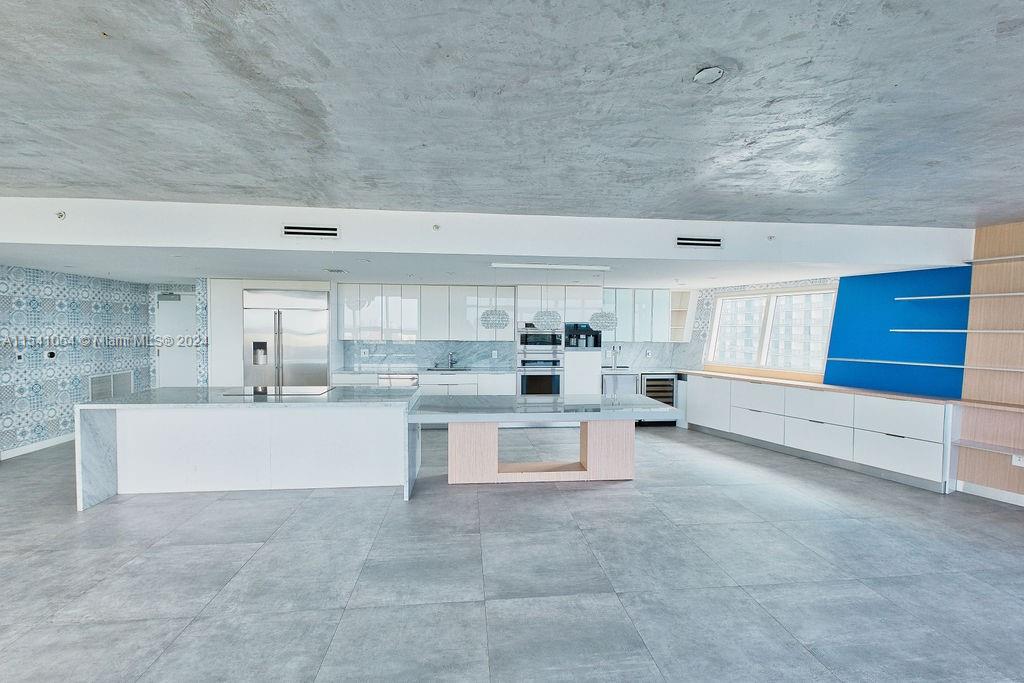 3250 NE 1st Ave PH1115, Miami, Florida 33137, 2 Bedrooms Bedrooms, ,2 BathroomsBathrooms,Residentiallease,For Rent,3250 NE 1st Ave PH1115,A11541054