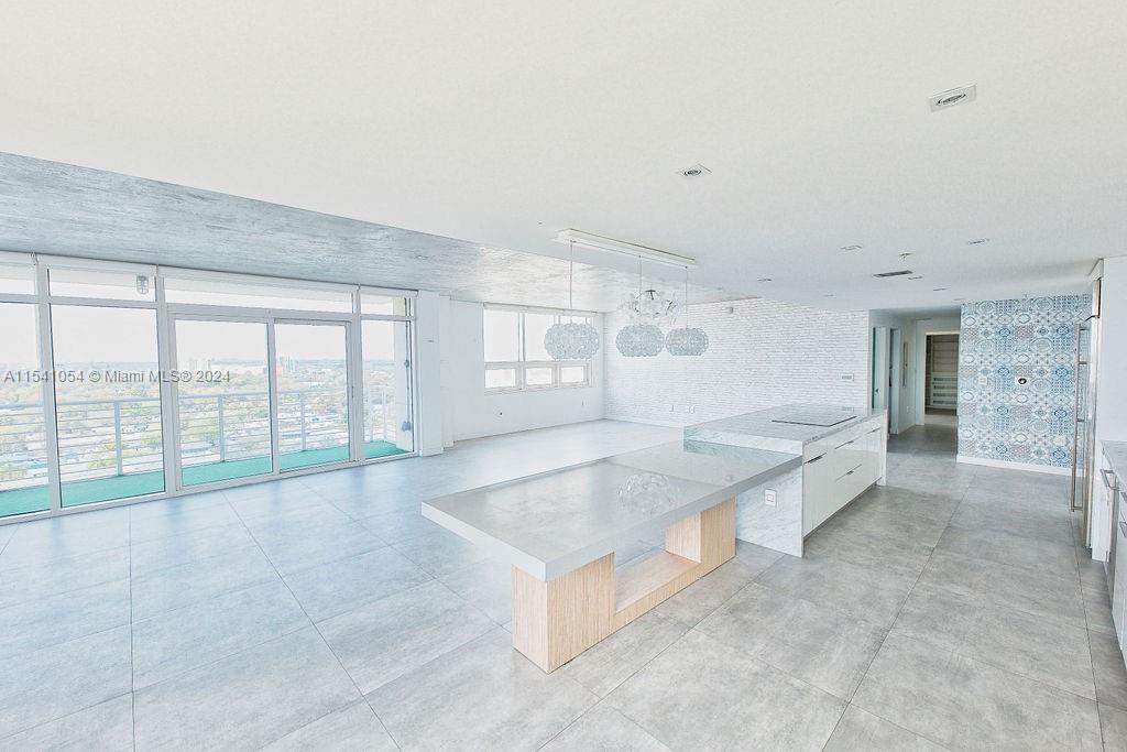 3250 NE 1st Ave PH1115, Miami, Florida 33137, 2 Bedrooms Bedrooms, ,2 BathroomsBathrooms,Residentiallease,For Rent,3250 NE 1st Ave PH1115,A11541054