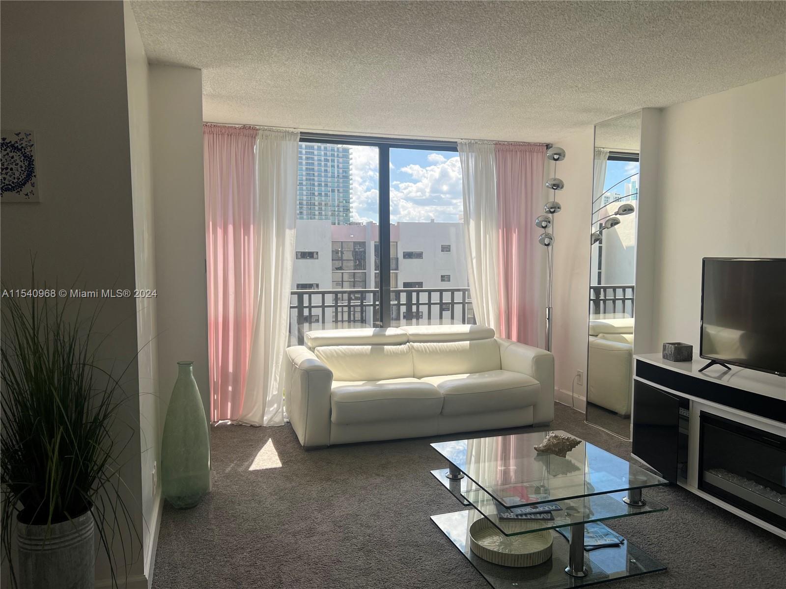 17021 Bay Rd, Sunny Isles Beach, FL, 33160 United States, 1 Bedroom Bedrooms, ,1 BathroomBathrooms,Residential,For Sale,Bay Rd,A11540968