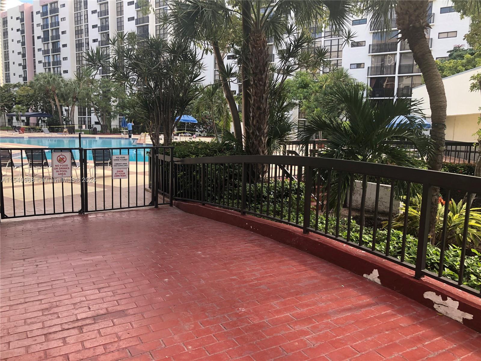 17021 Bay Rd, Sunny Isles Beach, FL, 33160 United States, 1 Bedroom Bedrooms, ,1 BathroomBathrooms,Residential,For Sale,Bay Rd,A11540968