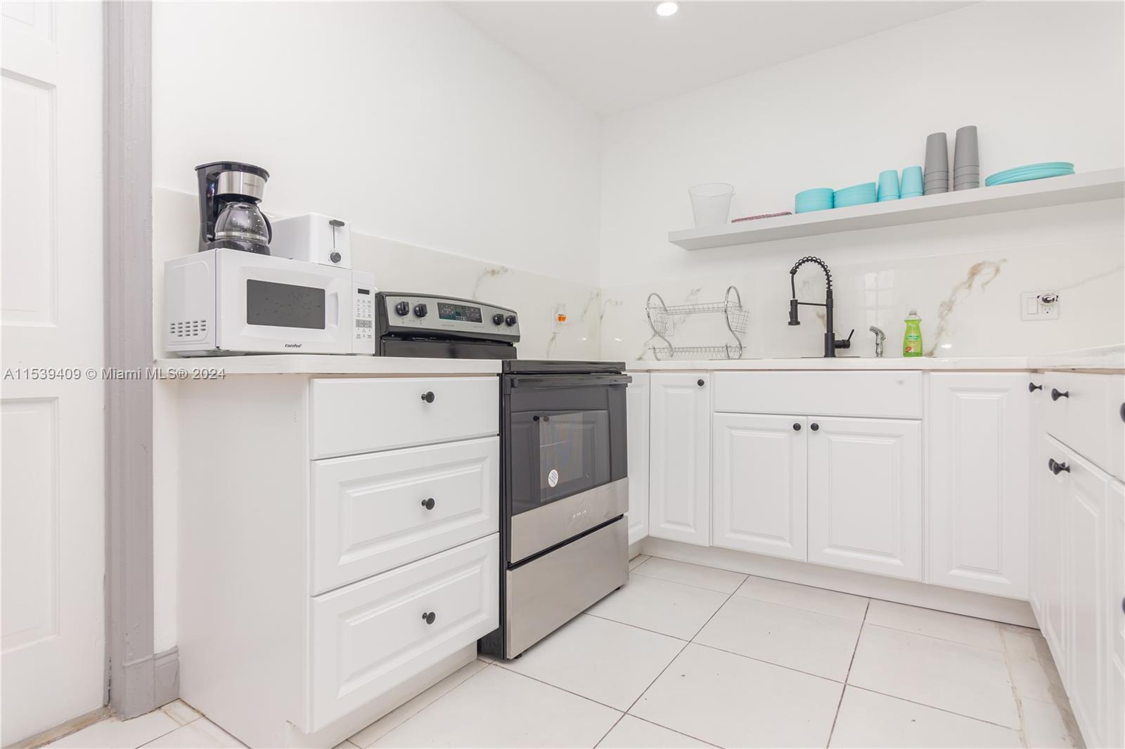 540 28th Ave, Fort Lauderdale, FL, 33312 United States, 4 Bedrooms Bedrooms, ,3 BathroomsBathrooms,Residential,For Sale,28th Ave,A11539409