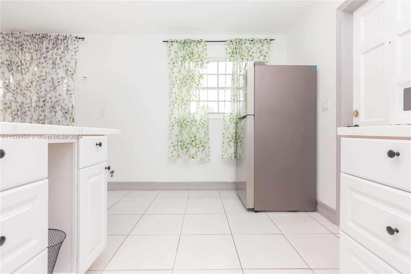 540 28th Ave, Fort Lauderdale, FL, 33312 United States, 4 Bedrooms Bedrooms, ,3 BathroomsBathrooms,Residential,For Sale,28th Ave,A11539409