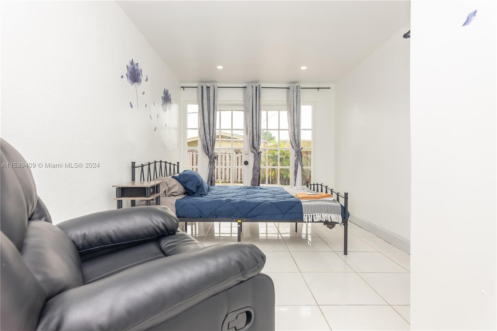 540 28th Ave, Fort Lauderdale, FL, 33312 United States, 4 Bedrooms Bedrooms, ,3 BathroomsBathrooms,Residential,For Sale,28th Ave,A11539409