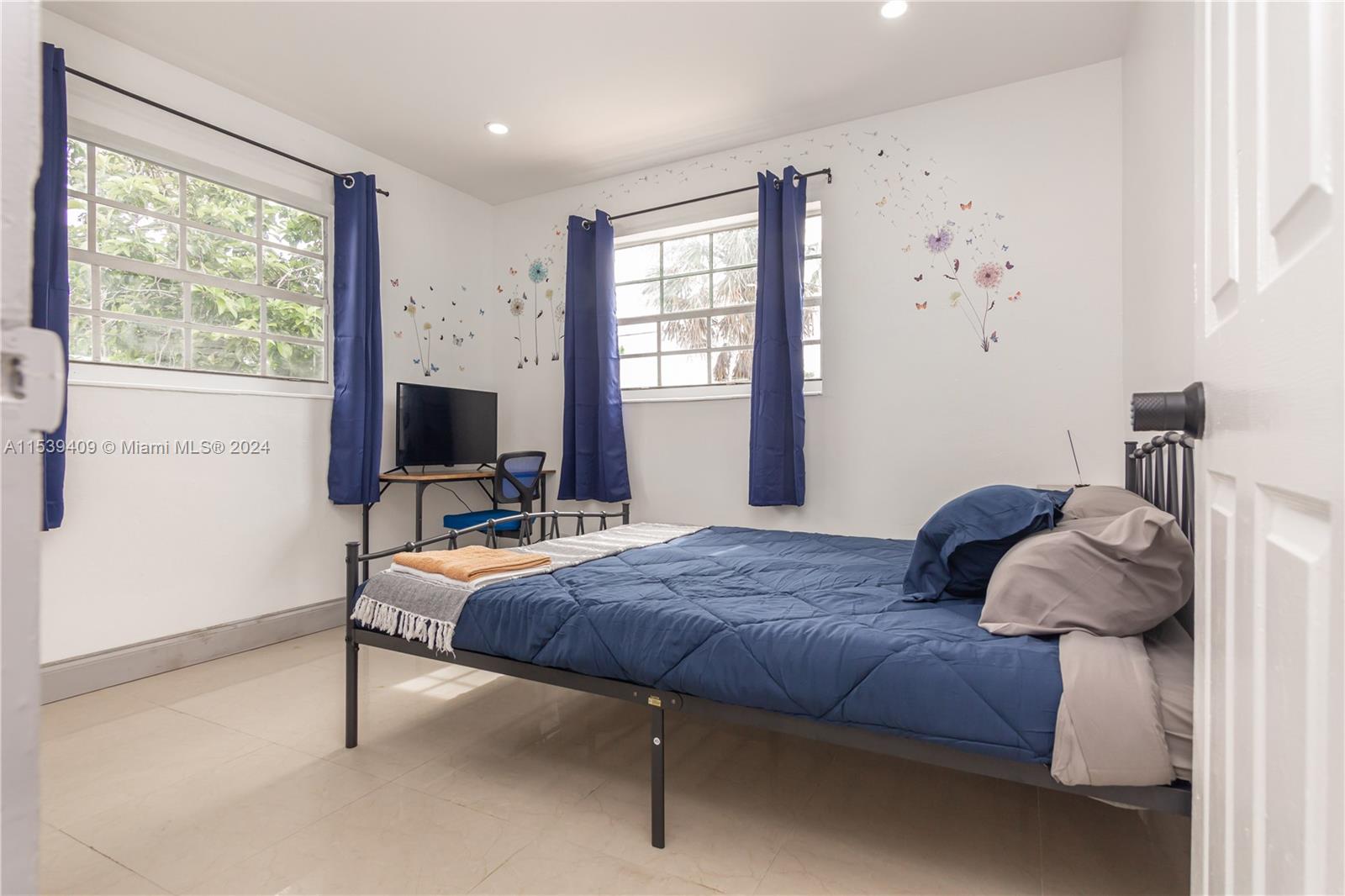 540 28th Ave, Fort Lauderdale, FL, 33312 United States, 4 Bedrooms Bedrooms, ,3 BathroomsBathrooms,Residential,For Sale,28th Ave,A11539409