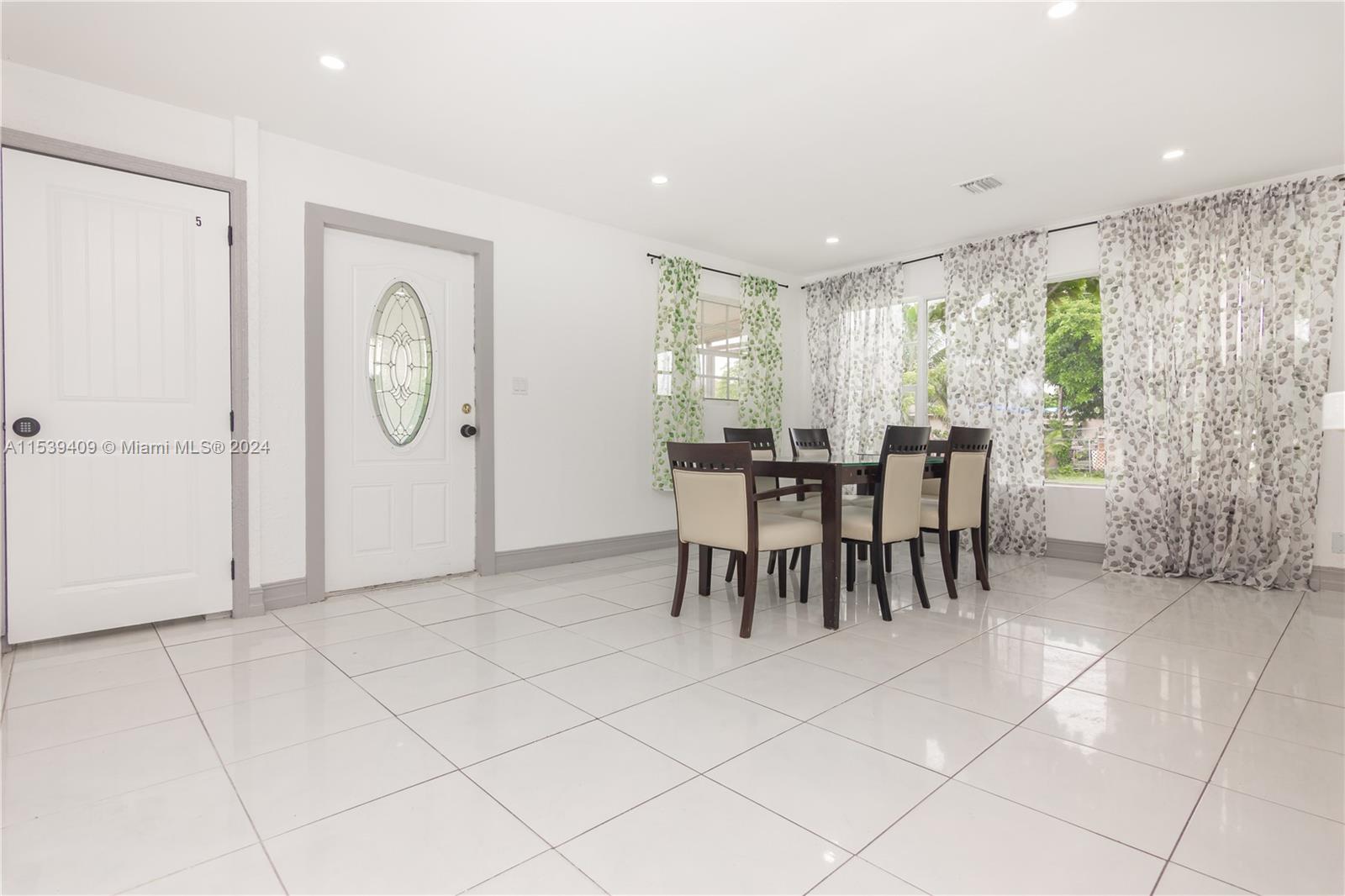 540 28th Ave, Fort Lauderdale, FL, 33312 United States, 4 Bedrooms Bedrooms, ,3 BathroomsBathrooms,Residential,For Sale,28th Ave,A11539409