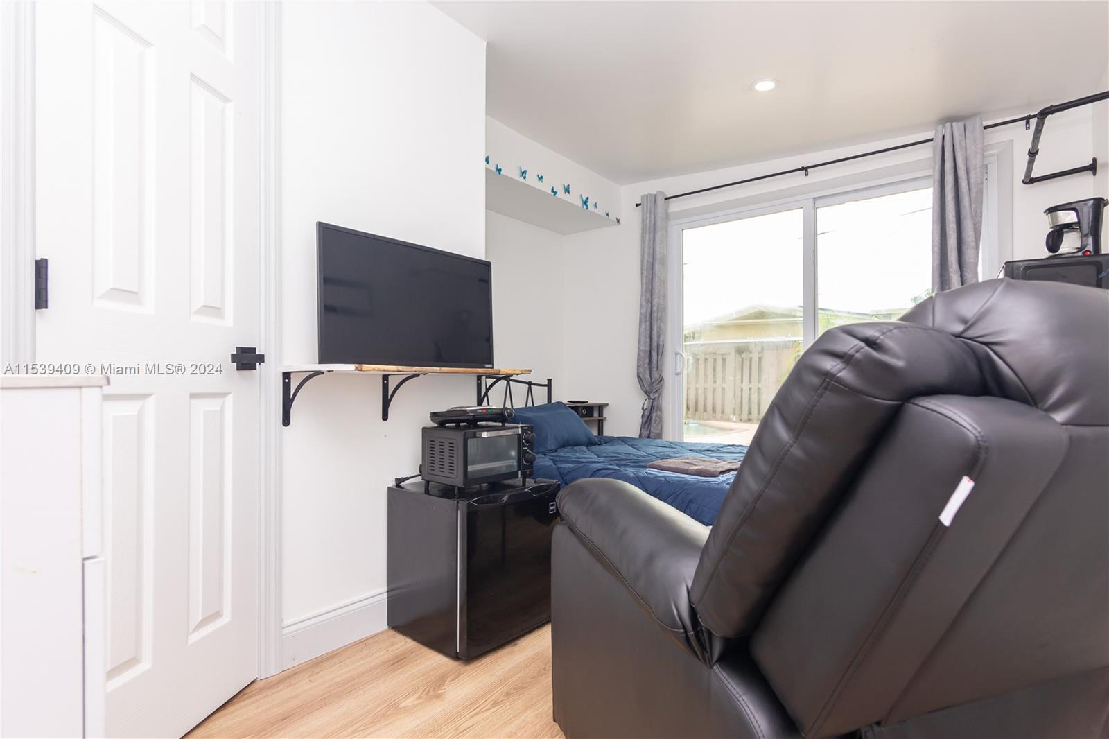 540 28th Ave, Fort Lauderdale, FL, 33312 United States, 4 Bedrooms Bedrooms, ,3 BathroomsBathrooms,Residential,For Sale,28th Ave,A11539409