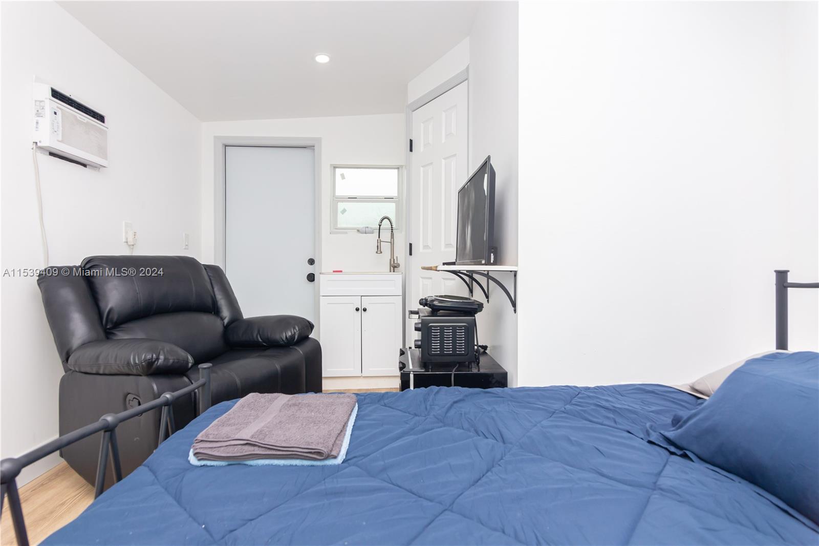 540 28th Ave, Fort Lauderdale, FL, 33312 United States, 4 Bedrooms Bedrooms, ,3 BathroomsBathrooms,Residential,For Sale,28th Ave,A11539409