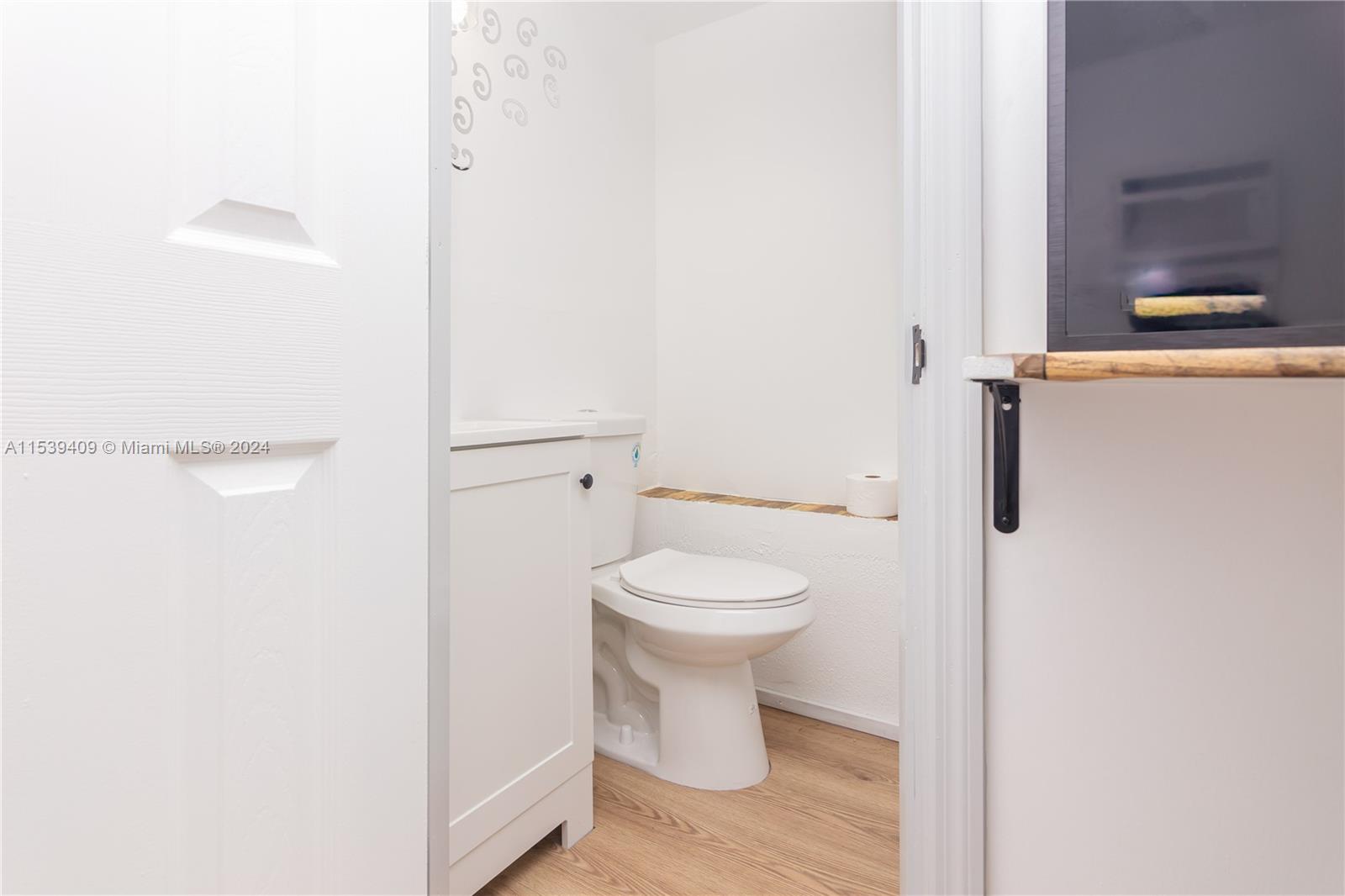 540 28th Ave, Fort Lauderdale, FL, 33312 United States, 4 Bedrooms Bedrooms, ,3 BathroomsBathrooms,Residential,For Sale,28th Ave,A11539409