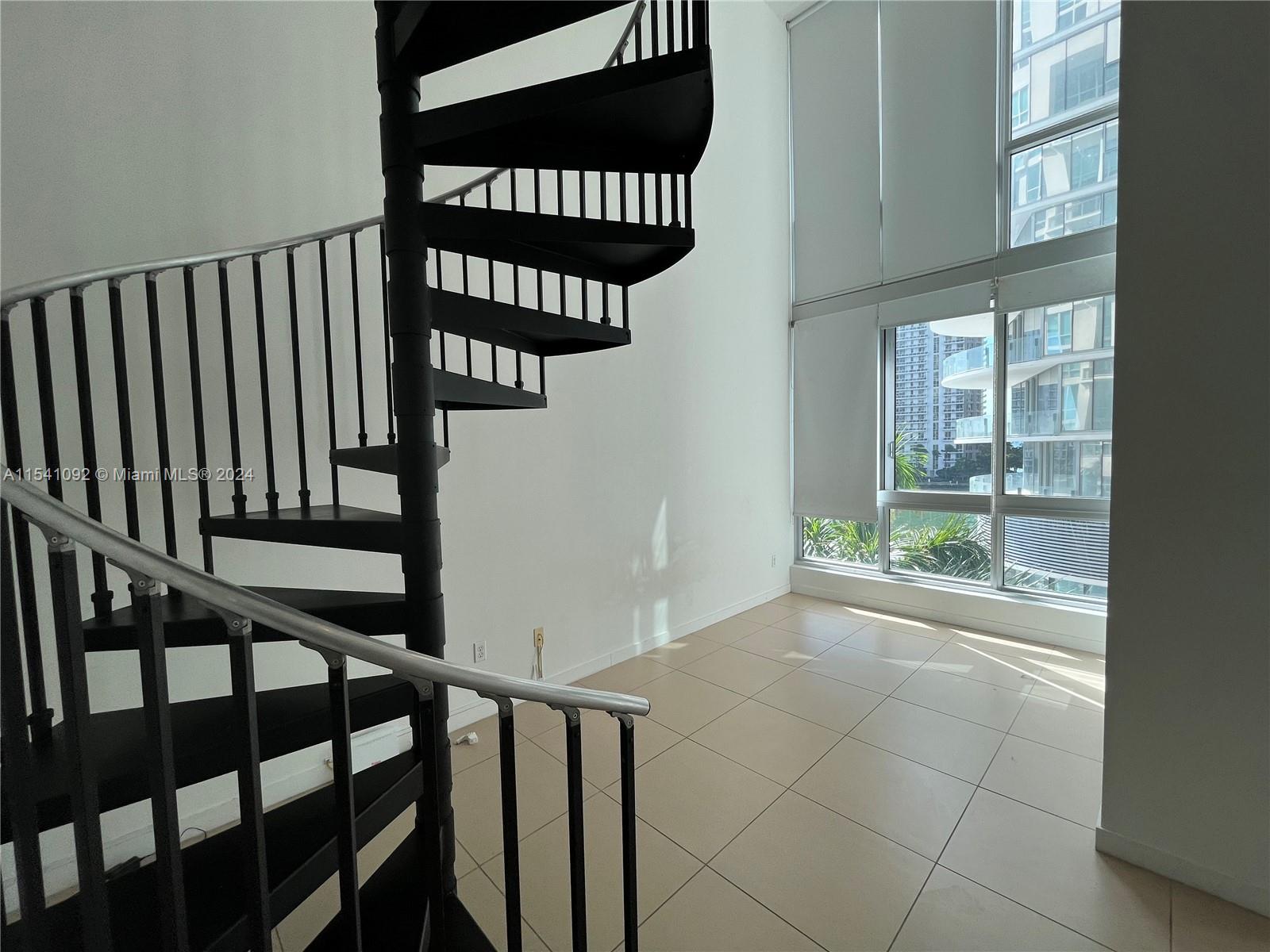 300 S Biscayne Blvd L-406, Miami, Florida 33131, 1 Bedroom Bedrooms, ,1 BathroomBathrooms,Residentiallease,For Rent,300 S Biscayne Blvd L-406,A11541092