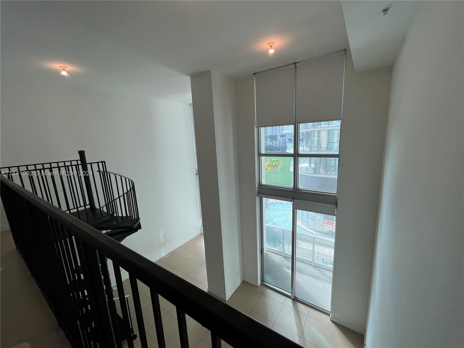 300 S Biscayne Blvd L-406, Miami, Florida 33131, 1 Bedroom Bedrooms, ,1 BathroomBathrooms,Residentiallease,For Rent,300 S Biscayne Blvd L-406,A11541092