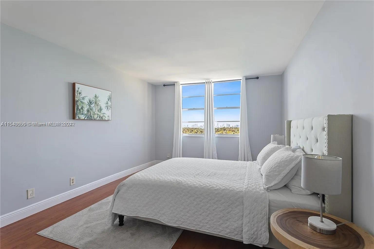 6770 Indian Creek Dr 8E, Miami Beach, Florida 33141, 2 Bedrooms Bedrooms, ,2 BathroomsBathrooms,Residential,For Sale,6770 Indian Creek Dr 8E,A11540656