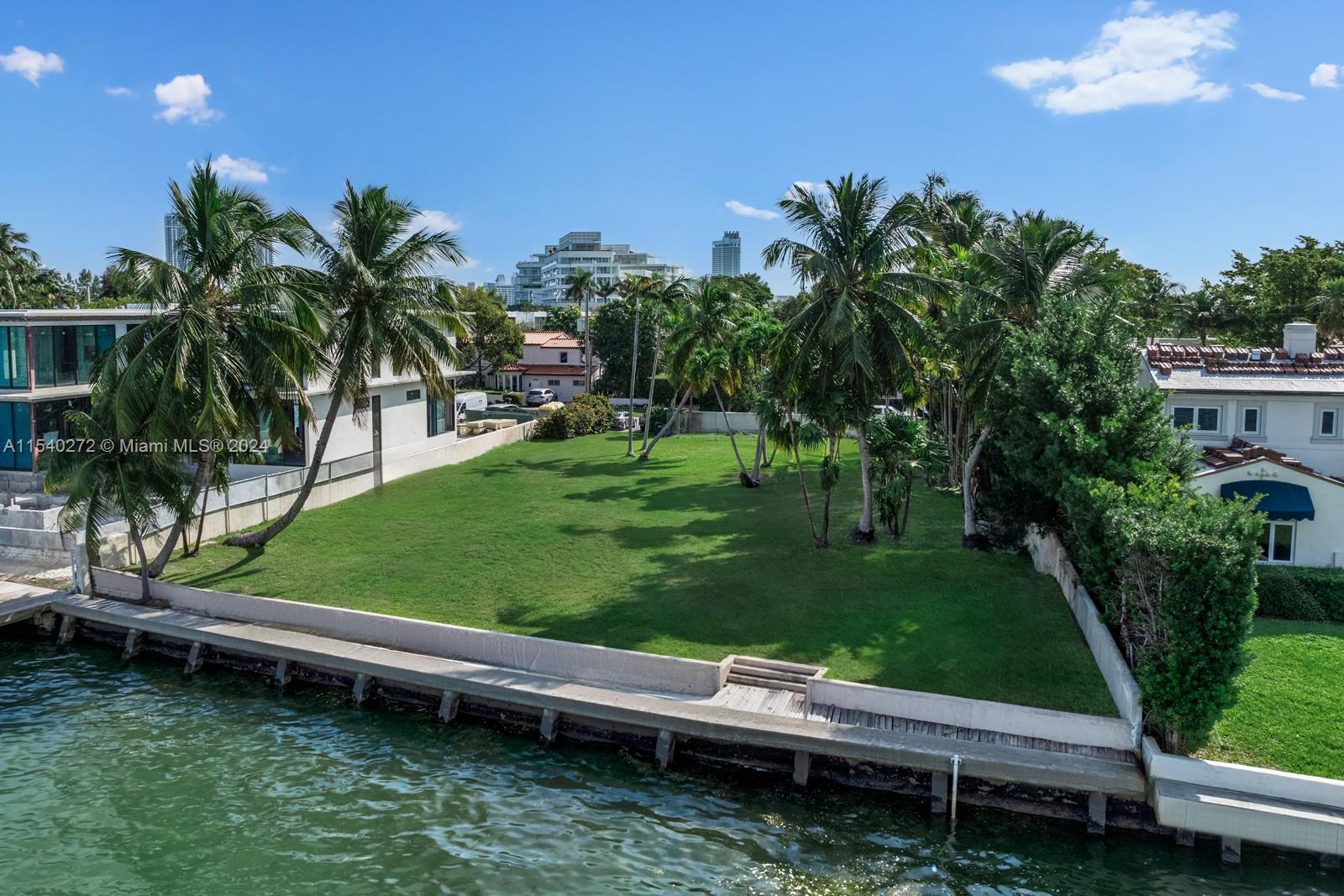 4766 Bay Rd, Miami Beach, FL, 33140 United States, 7 Bedrooms Bedrooms, ,6 BathroomsBathrooms,Residential,For Sale,Bay Rd,A11540272