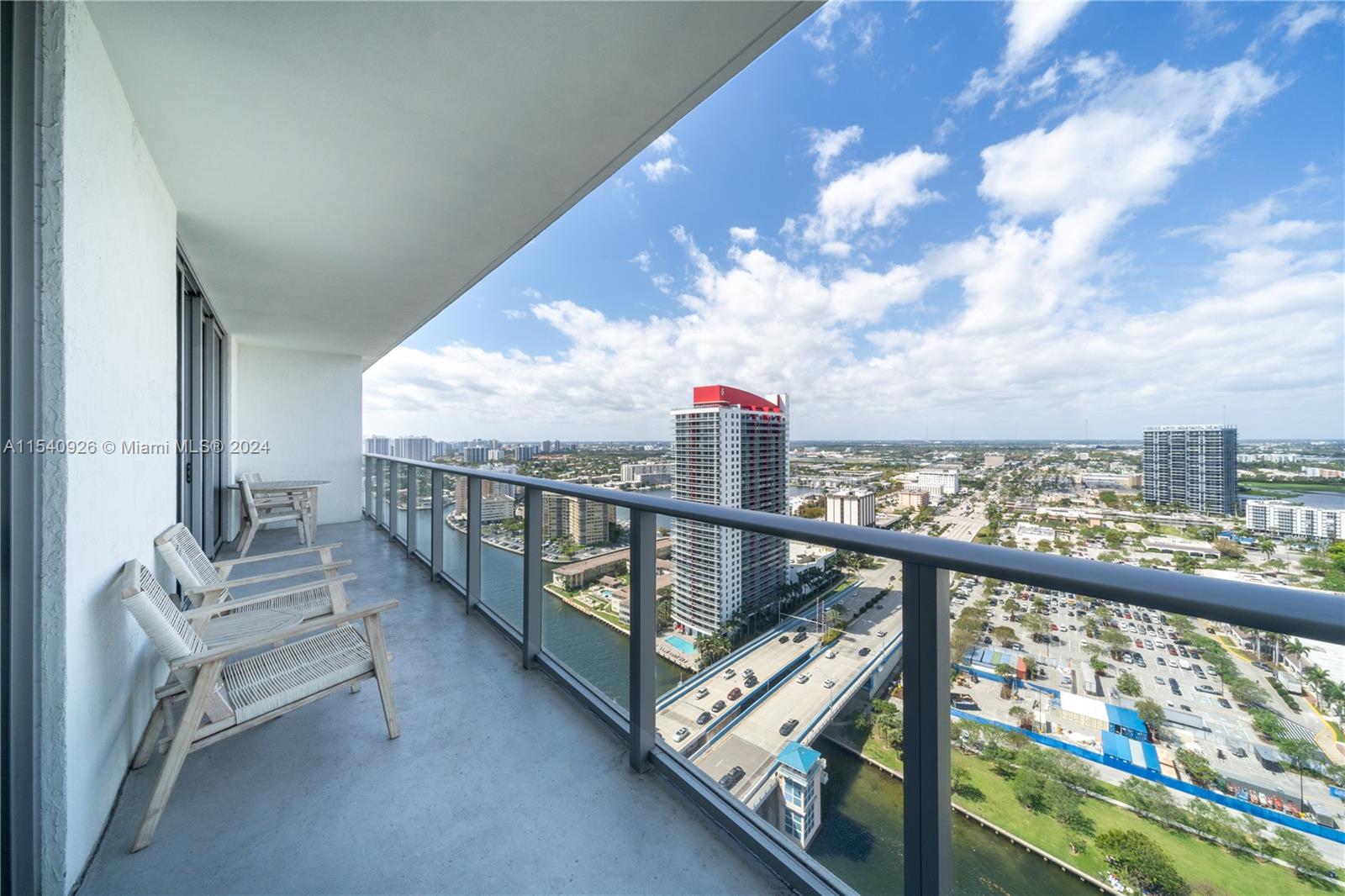 4010 S Ocean Dr R2506, Hollywood, Florida 33019, 1 Bedroom Bedrooms, ,1 BathroomBathrooms,Residential,For Sale,4010 S Ocean Dr R2506,A11540926