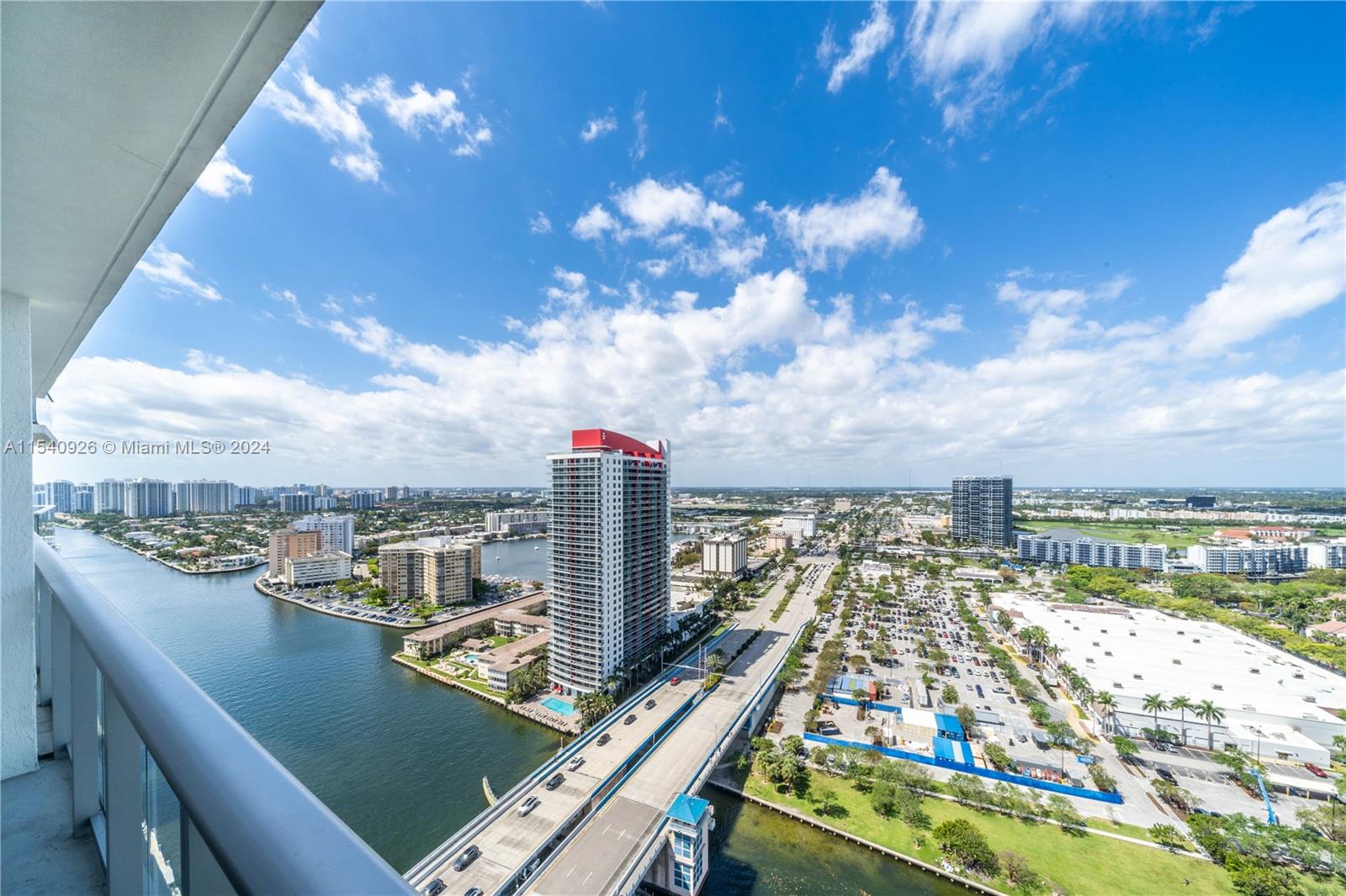 4010 S Ocean Dr R2506, Hollywood, Florida 33019, 1 Bedroom Bedrooms, ,1 BathroomBathrooms,Residential,For Sale,4010 S Ocean Dr R2506,A11540926