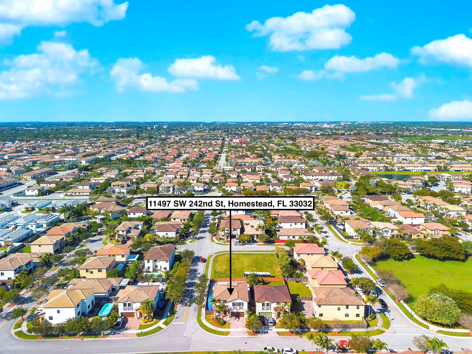 11497 SW 242nd St  For Sale A11541056, FL