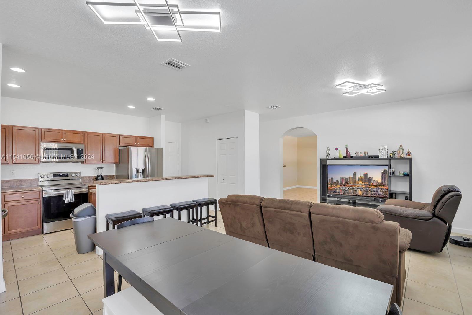 11497 SW 242nd St, Homestead, Florida 33032, 4 Bedrooms Bedrooms, ,3 BathroomsBathrooms,Residential,For Sale,11497 SW 242nd St,A11541056